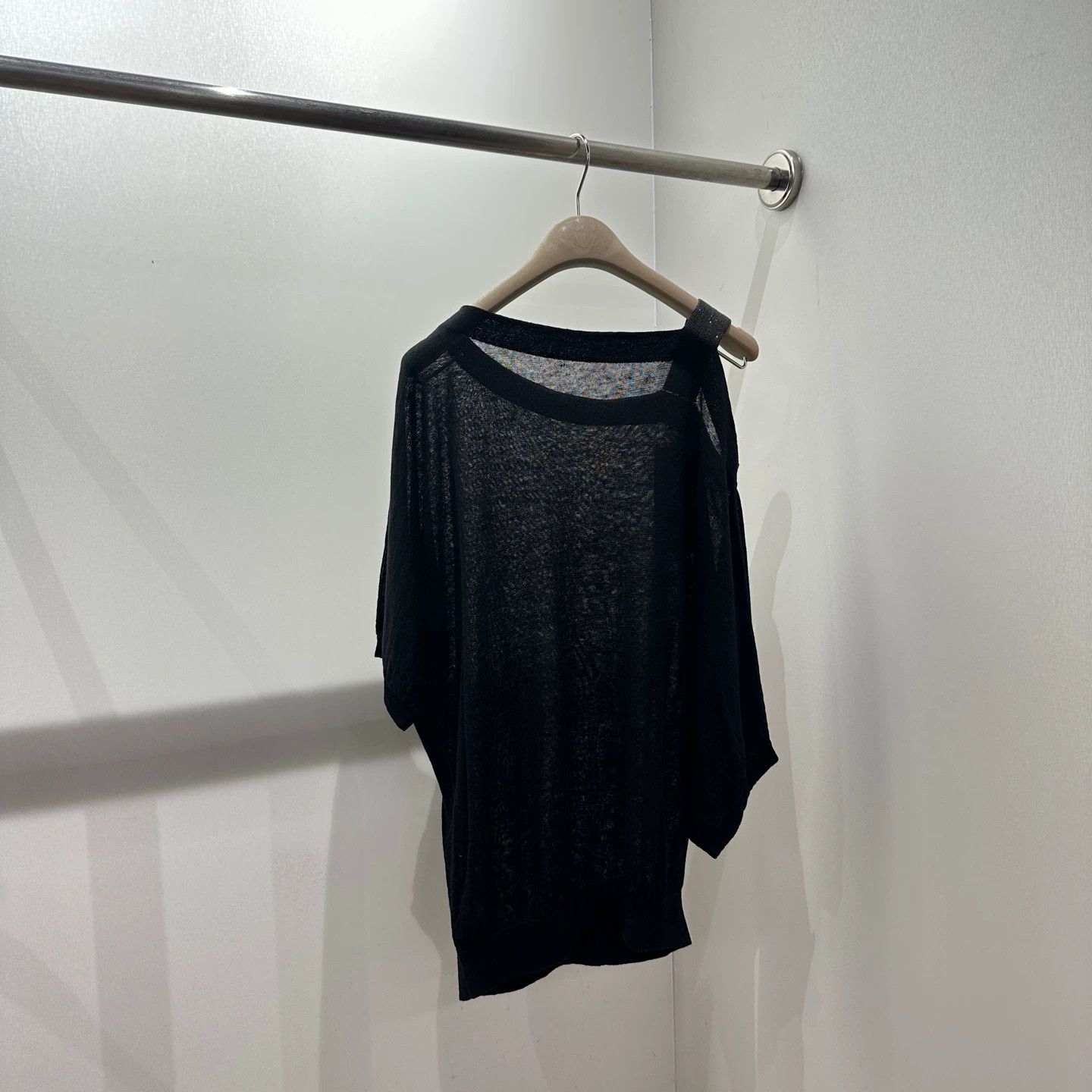 Brunello Cucinelli Brunello Cucinelli mar118 off-shoulder beaded knit top Size M / US 6-8 / IT 42-44 - 2 Thumbnail
