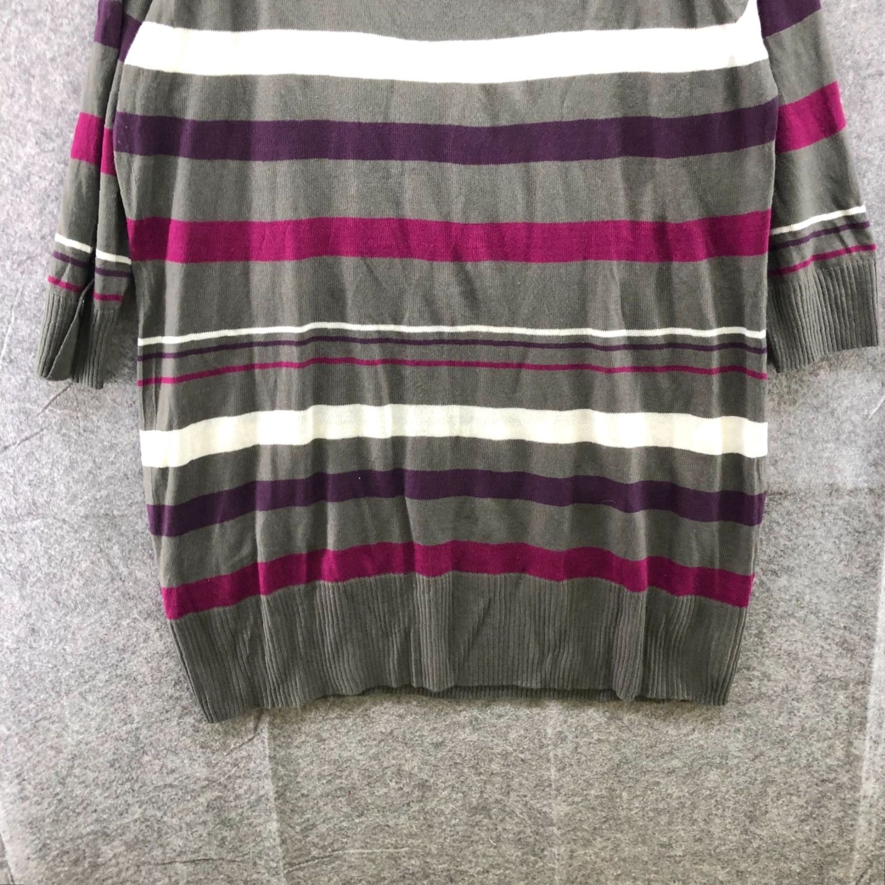 Vintage VINTAGE Extra Touch Plus Size 3X Gray Striped Pullover Tunic Sweater Long Sleeve Square Neck Womens Size XXL / US 16-18 / IT 52-54 - 4 Thumbnail