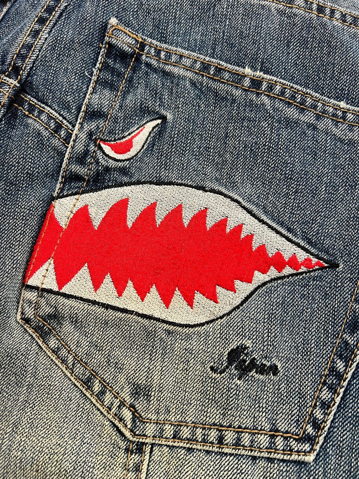 Japanese Brand × PPFM PPFM Shark Embroidery Distressed Jeans Size US 34 / EU 50 - 9 Thumbnail