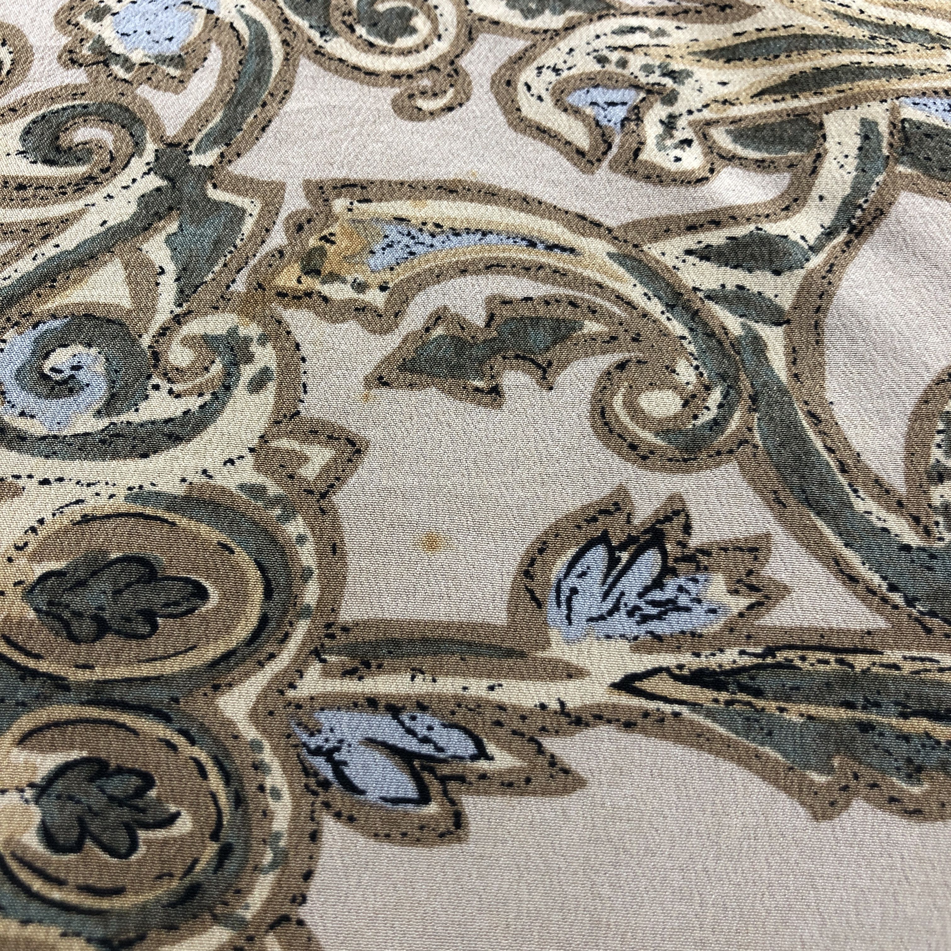 Japanese Brand Vintage Luxury Floral Silk Scarf M1273 Size ONE SIZE - 10 Thumbnail