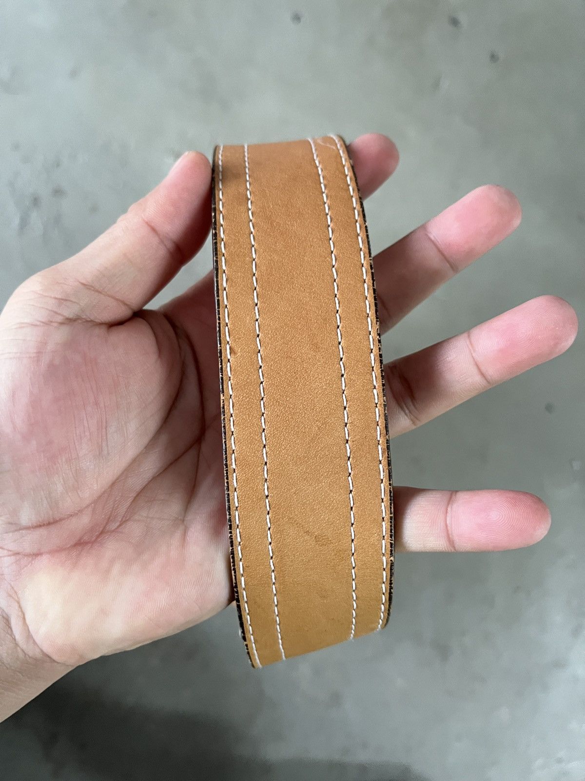 Junko Shimada × Leather Vintage Junko Shimada Part 2 Patina Suede Leather Sling Bag Size ONE SIZE - 18 Thumbnail