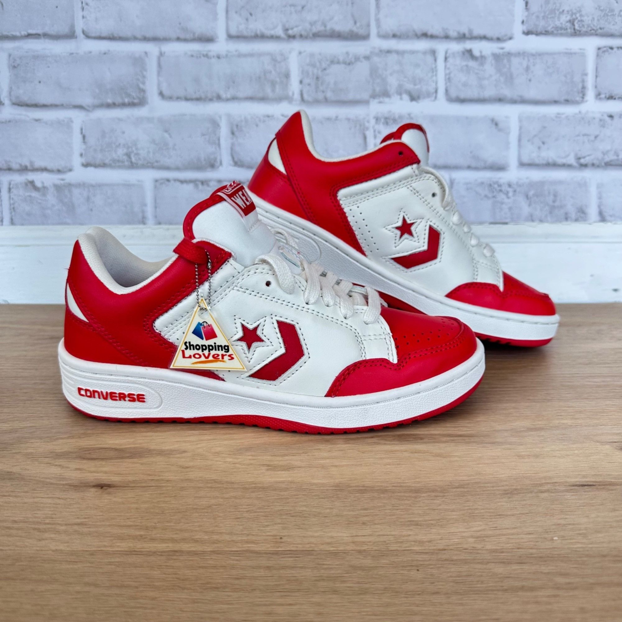 Converse Converse Weapon Low Red White 8.5 Men Shoes Bird Magic Ervin Size US 8.5 / EU 41-42 - 1 Thumbnail