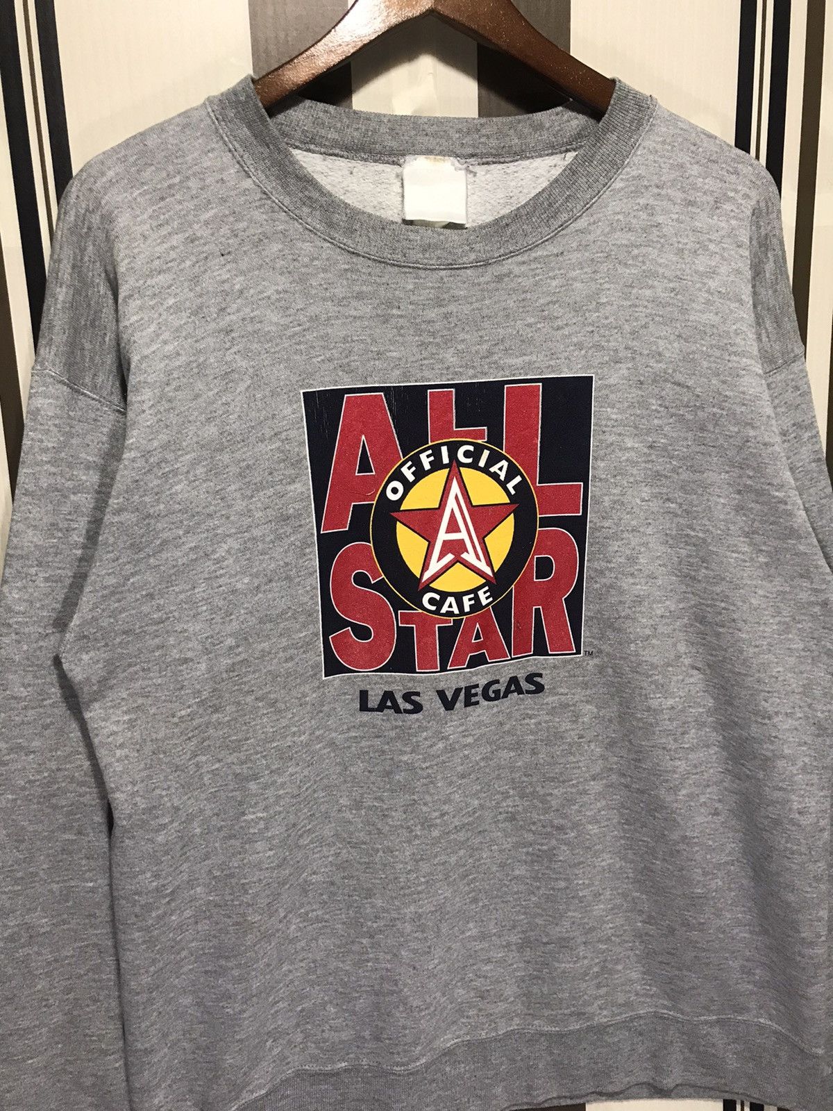 Vintage Vintage AllStar Las Vegas Logo Crewneck Sweatshirt Size US L / EU 52-54 / 3 - 3 Thumbnail