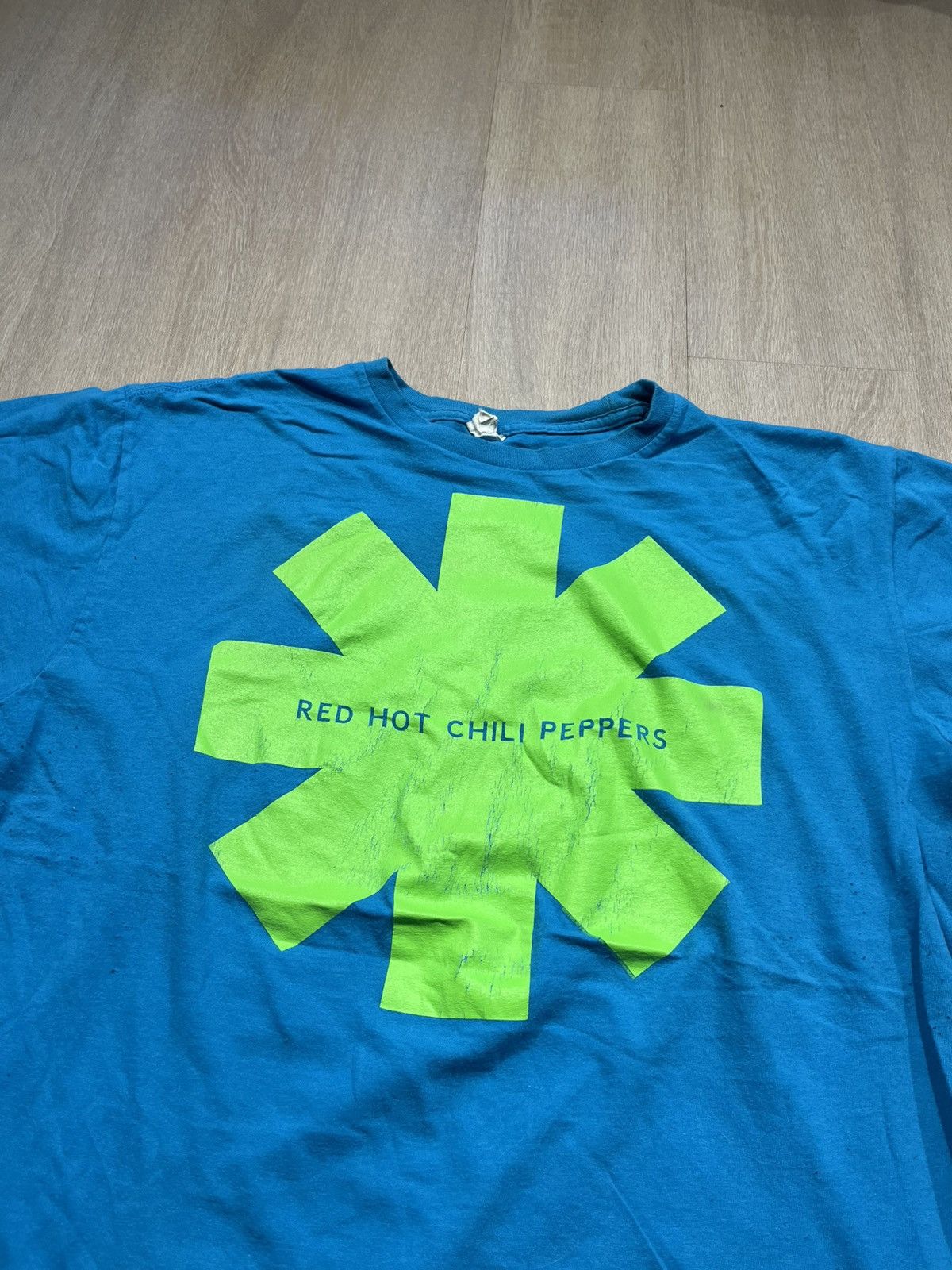 Vintage Red Hot Chili Peppers shirt Large Size US L / EU 52-54 / 3 - 2 Thumbnail