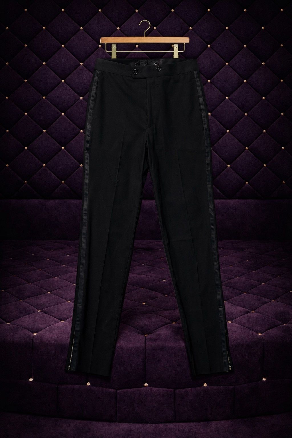 Other BLACK SLIM FIT JOGGER PANTS Size US 32 / EU 48 - 1 Preview