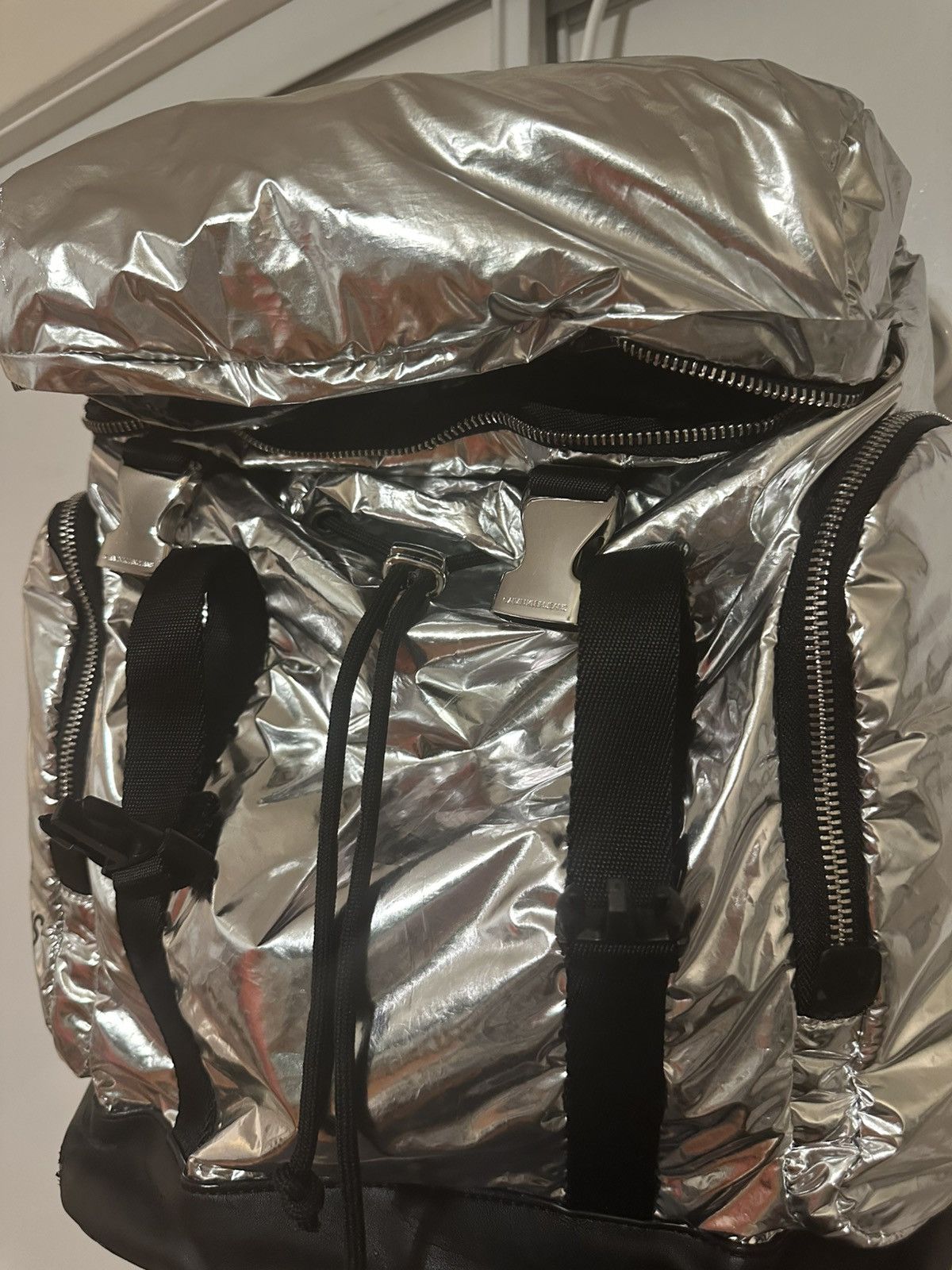Calvin Klein Silver metallic backpack with detachable fannypack Size ONE SIZE - 10 Thumbnail