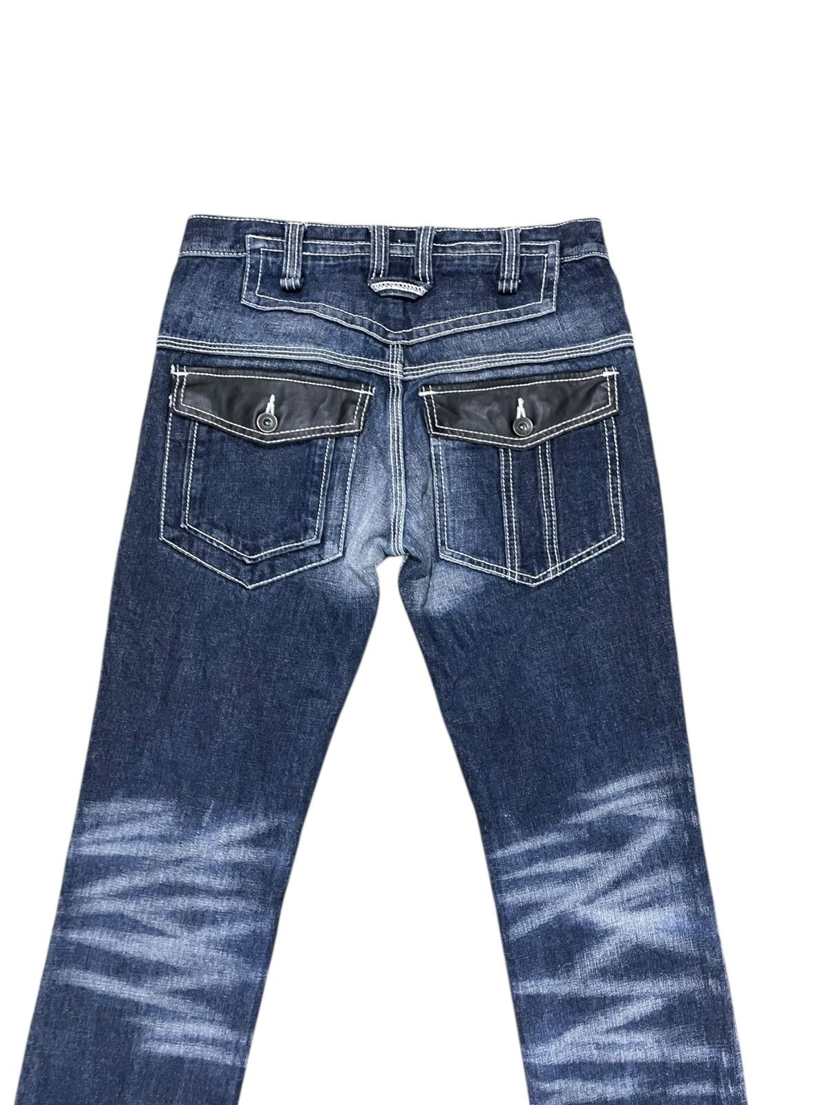 Le Grande Bleu (L.G.B.) Semantic Design Rockers Lowrise Jeans Size US 30 / EU 46 - 9 Thumbnail