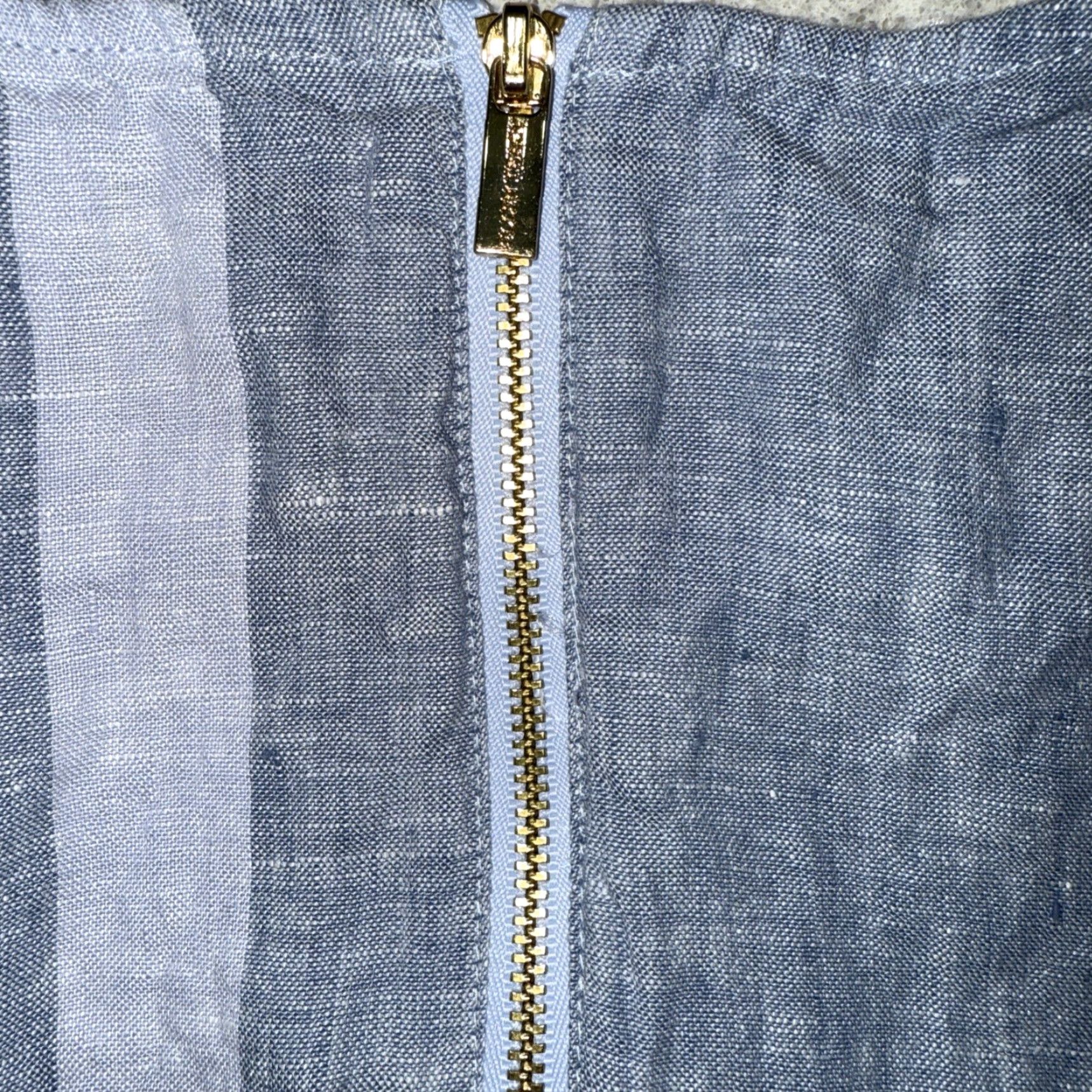 Ellen Tracy Ellen Tracy Women's Linen Striped Sleeveless Shirt Zip Back Blue White Tank M Relaxed Casual Beach Bohemian Womens Size M / US 6-8 / IT 42-44 - 4 Thumbnail