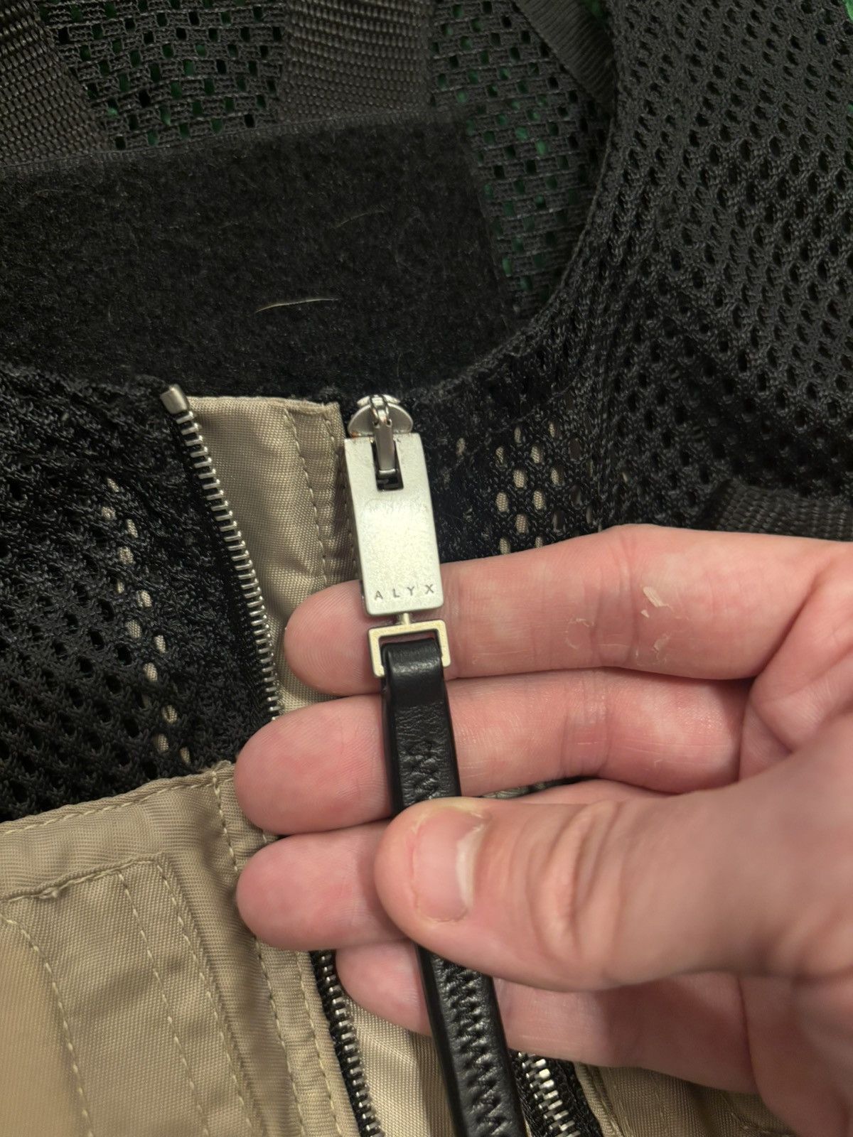 1017 ALYX 9SM 1017 Alyx 9SM Tactical Vest (OS) Size US L / EU 52-54 / 3 - 3 Thumbnail
