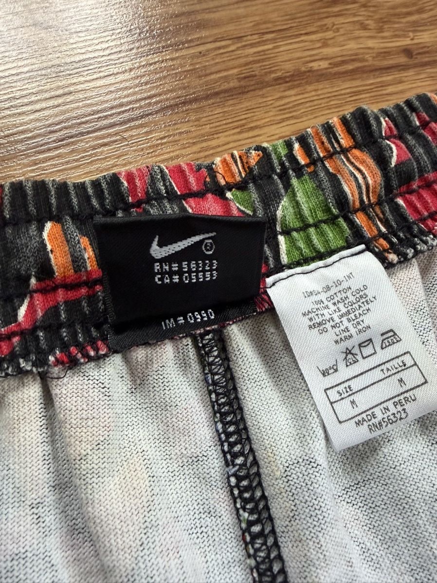 Jordan Brand Early 90s Nike Air Jordan All Over Print basketball shorts Size US 32 / EU 48 - 8 Thumbnail