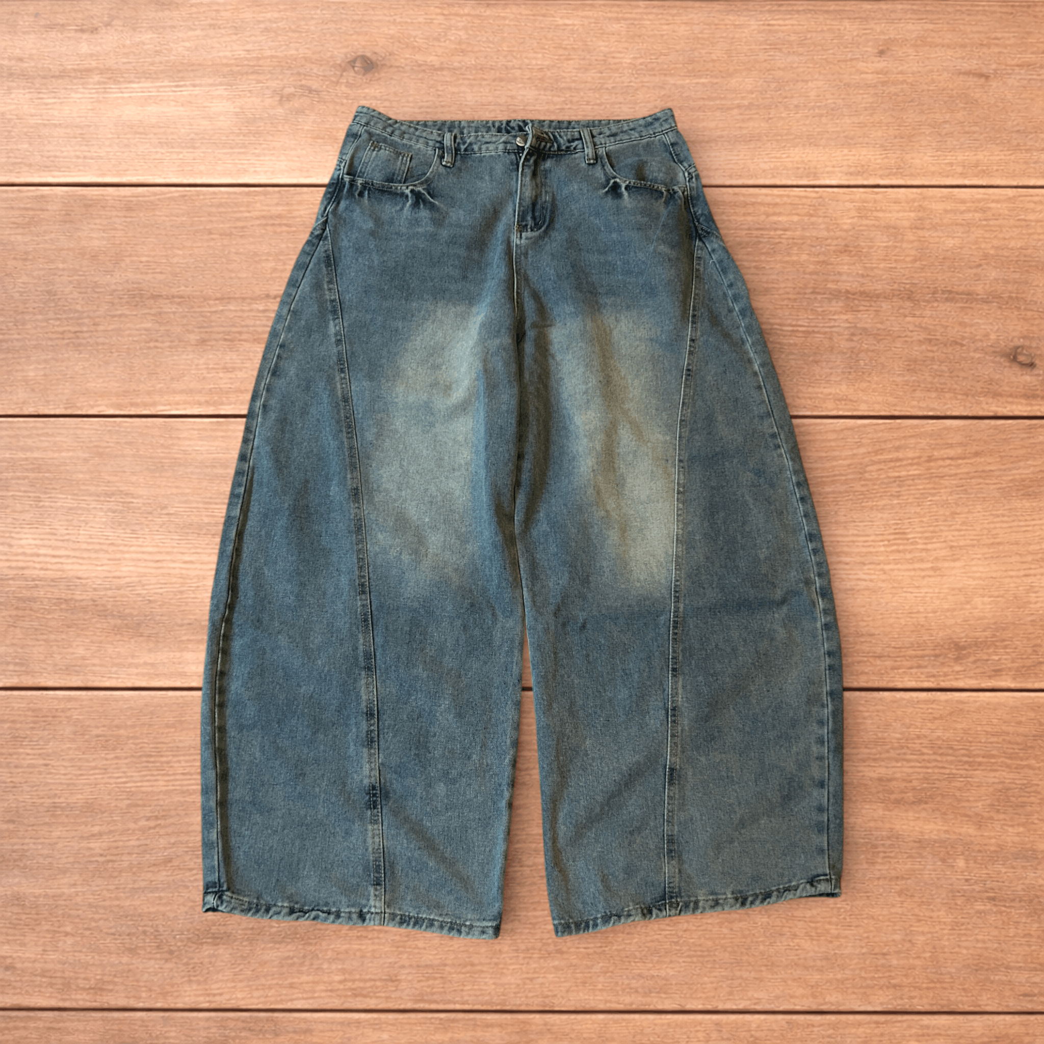 Japanese Brand Vintage style baggy wide leg skater jeans with fade in blue. Size US 36 / EU 52 - 1 Thumbnail