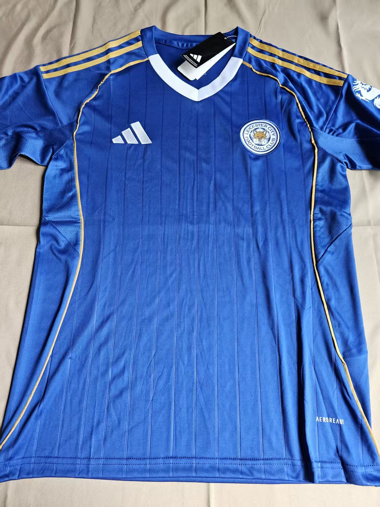Other 2025 2026 Leicester City Jersey Home Size US S / EU 44-46 / 1 - 1 Thumbnail