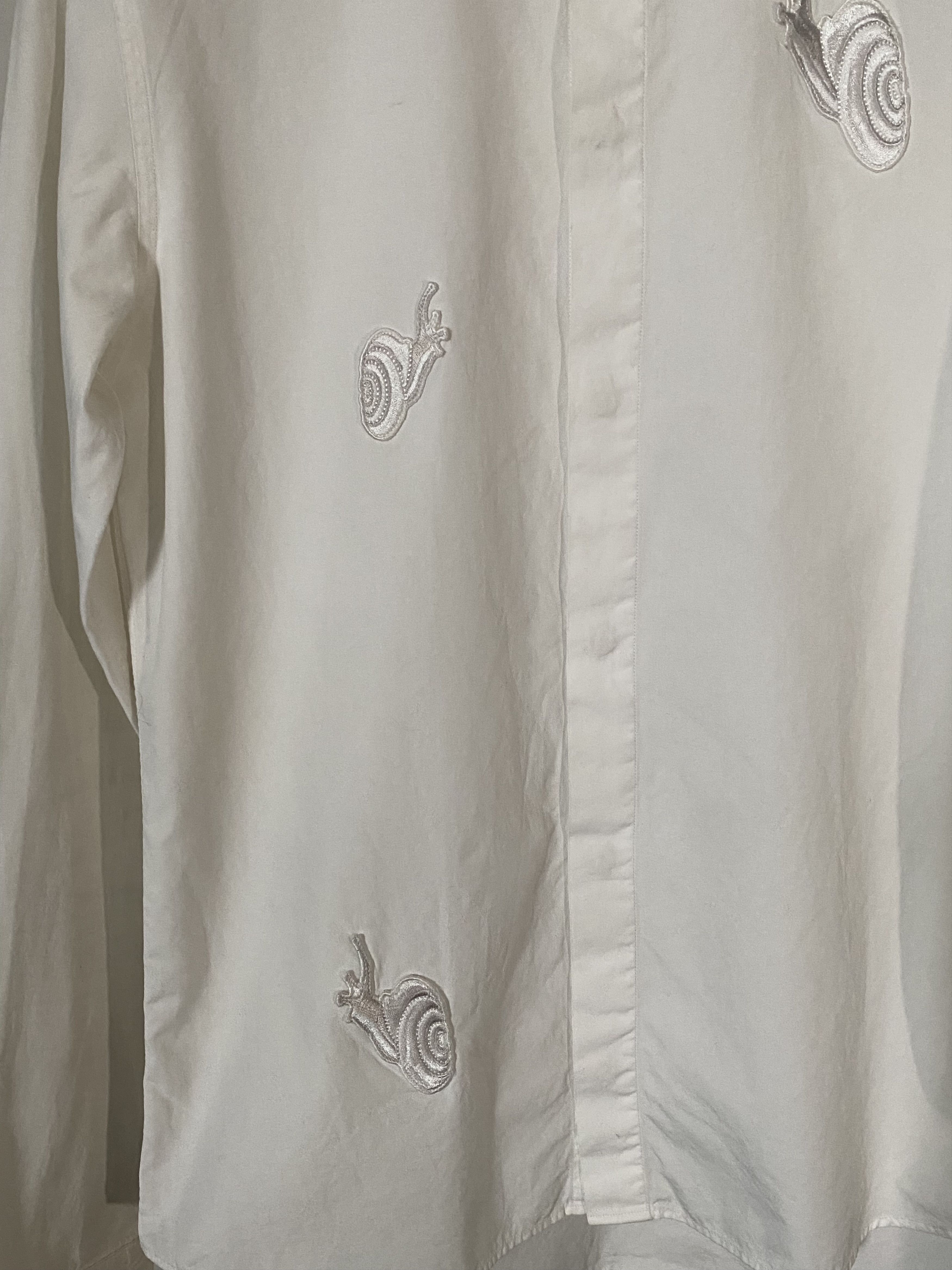 Snail patches shirt, view 2