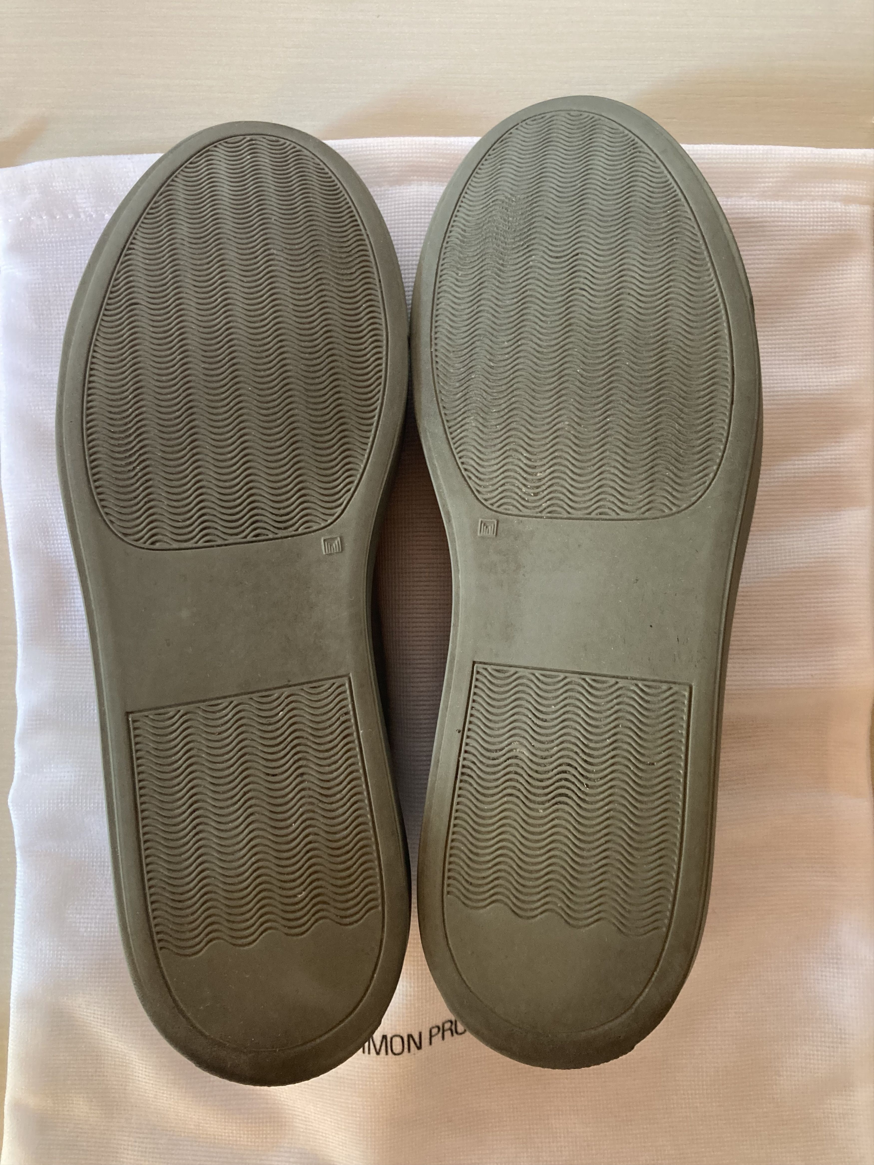 Common Projects COMMON PROJECTS Achilles Low in cobalt grey size EU 41 Size US 8 / EU 41 - 7 Thumbnail
