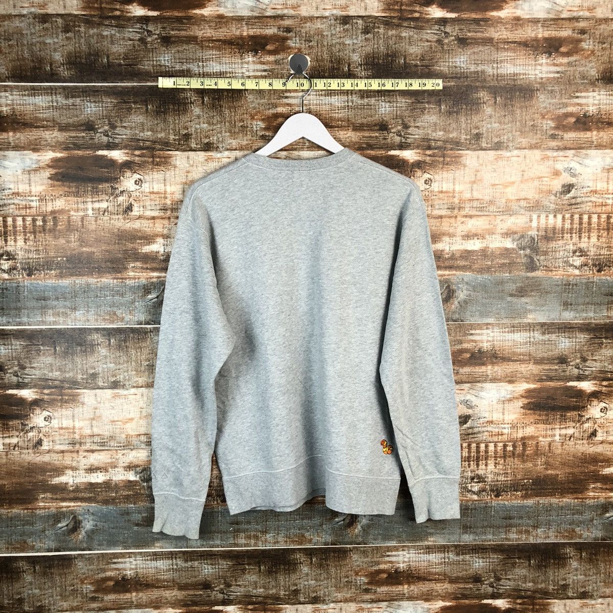 Kaws × Uniqlo Uniqlo X Kaws Sesame Street Grey Sweatshirt #A2221 Size US M / EU 48-50 / 2 - 13 Thumbnail