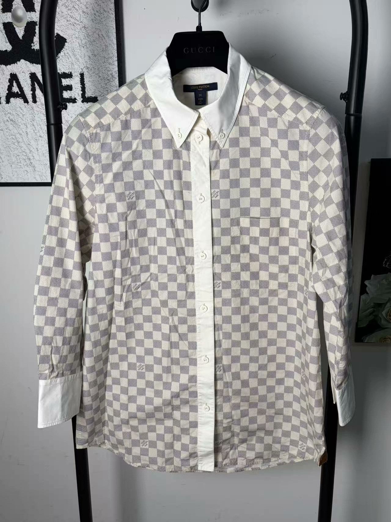 Louis Vuitton Louis Vuitton Checkered White Shirt l Men Size US L / EU 52-54 / 3 - 1 Thumbnail