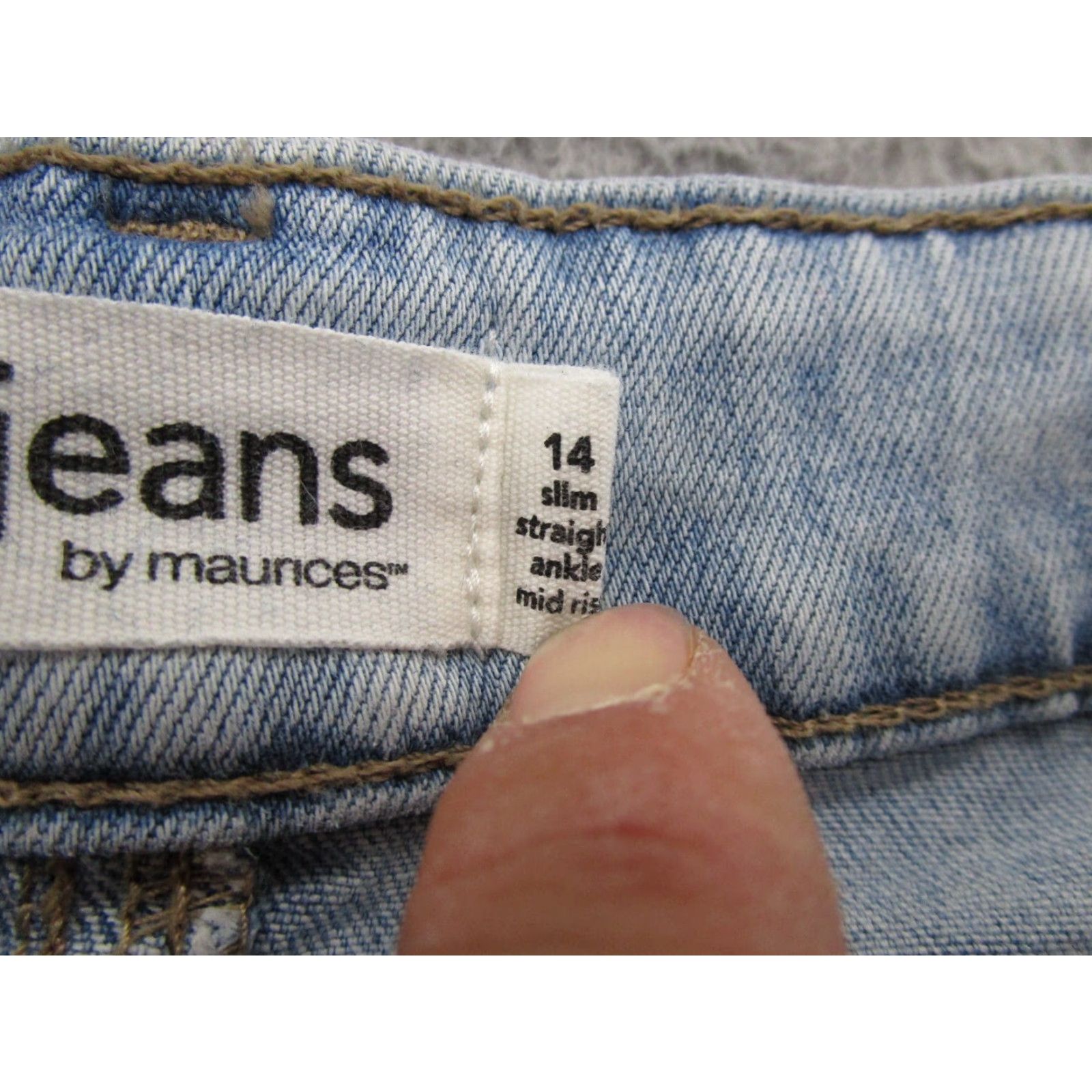 Vintage Maurices M Jeans Button Fly Light Wash Slim Straight Ankle Mid Rise 14 Short Womens Blue Jeans Size 36" / US 14 / IT 50 - 4 Thumbnail