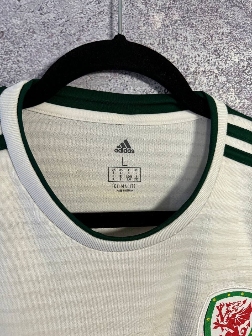 Adidas Wales National Team 2018 Adidas Soccer Jersey Large Size US L / EU 52-54 / 3 - 11 Thumbnail