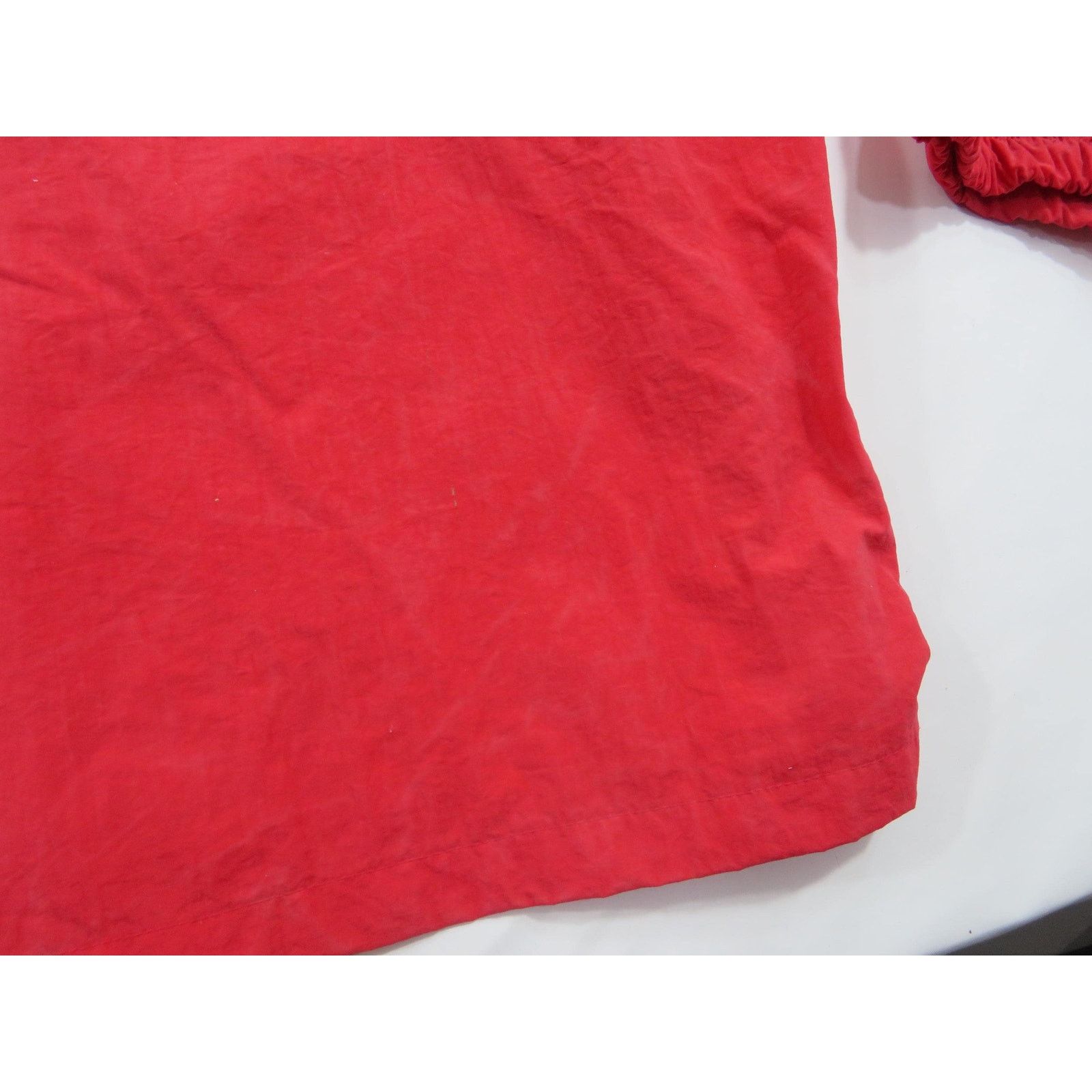 Marlboro Marlboro Country Store Red Pullover Windbreaker Hooded Sz XL Size US XL / EU 56 / 4 - 9 Thumbnail
