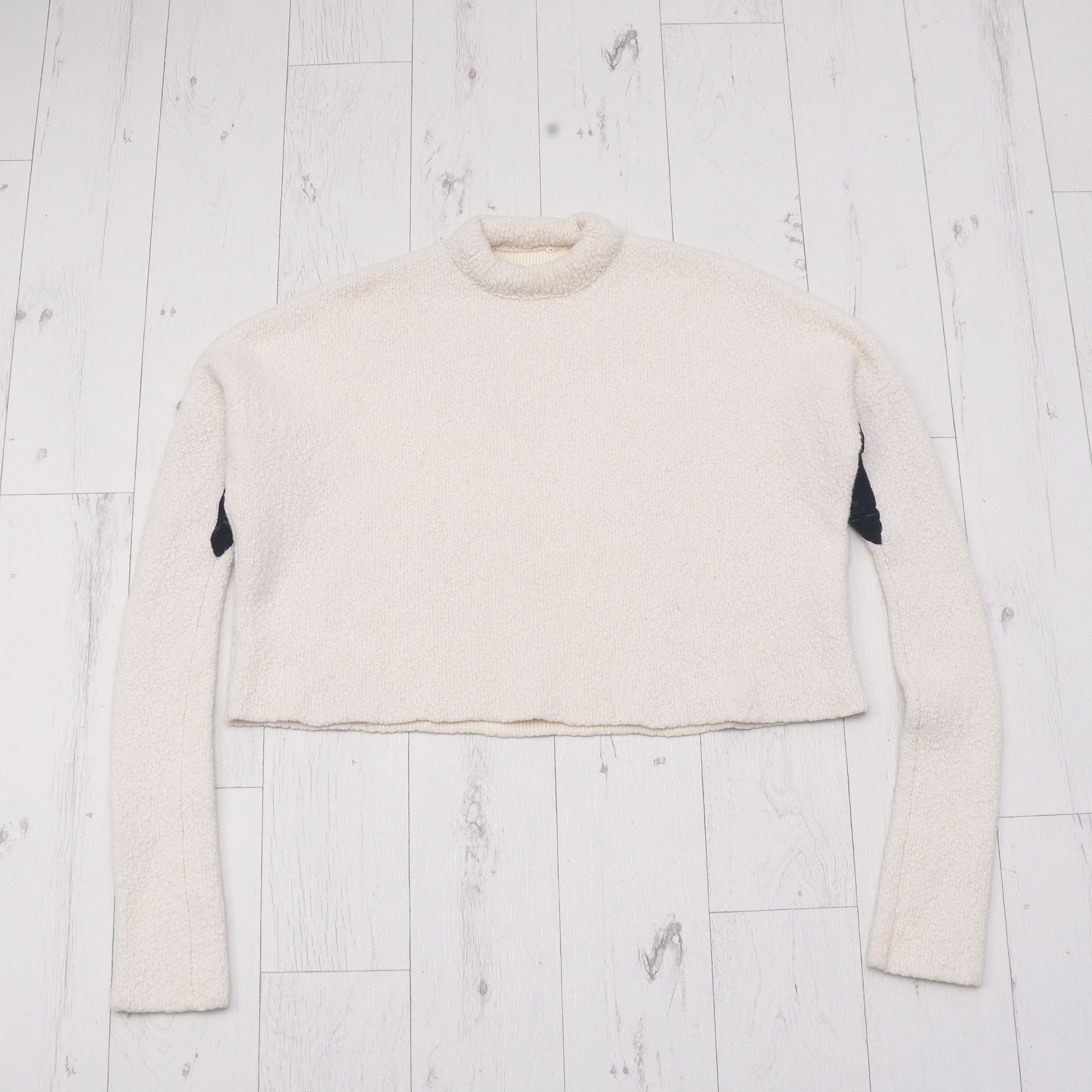 Victoria Beckham Victoria Beckham Extra Long Sleeved Boucle Knit Wool Sweater Size M / US 6-8 / IT 42-44 - 1 Thumbnail