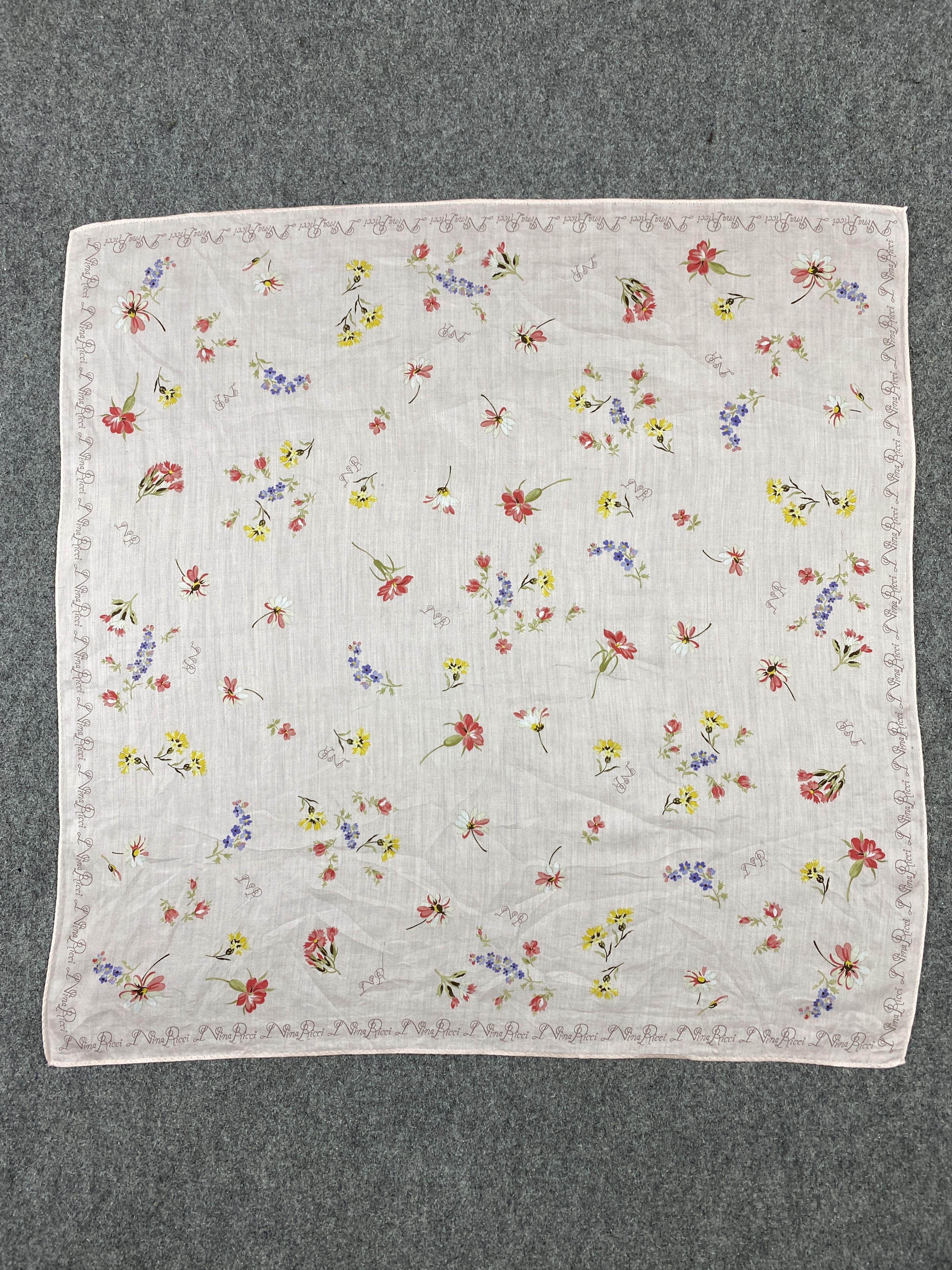 Other Vintage Nina Ricci Handkerchief Neckerchief HKC1159 Size ONE SIZE - 3 Thumbnail