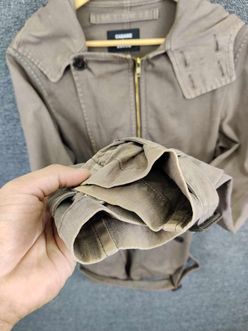 CABANE de ZUCCa 🥷 Cabane De Zucca Issey Miyake Asymmetric Closure Jacket Size US M / EU 48-50 / 2 - 12 Thumbnail