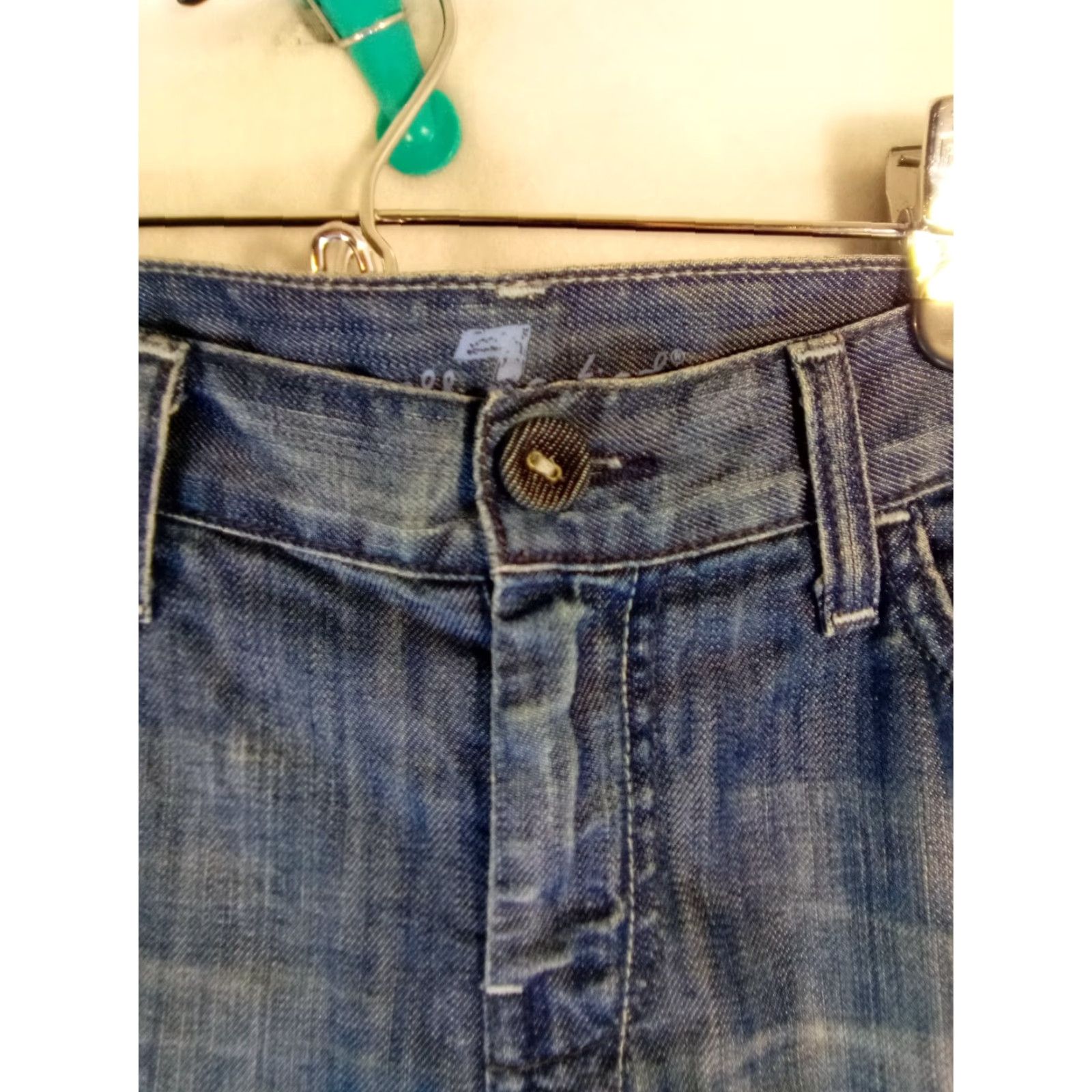 7 For All Mankind 7 For All Mankind Capri Pants Women Denim Blue 28 Waist 34" Zip Button 5-Pocket Regular Capris Vintage? No 90s? (avoid) Size 28" / US 6 / IT 42 - 2 Thumbnail
