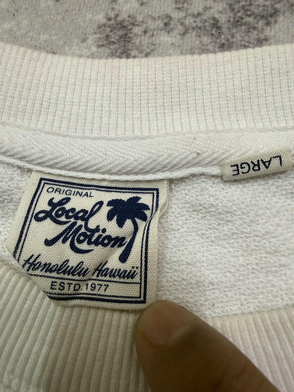 Vintage Local Motion Hawaii Aloha Allways Surfing style Sweatshirt Size US L / EU 52-54 / 3 - 8 Thumbnail