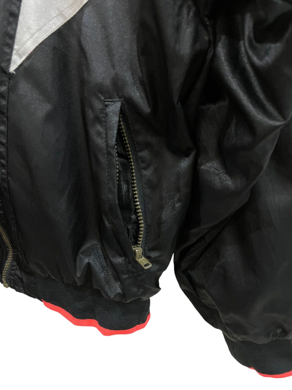 Asics Vintage Snow Art Ski Jacket Bomber Jacket Size US L / EU 52-54 / 3 - 7 Thumbnail