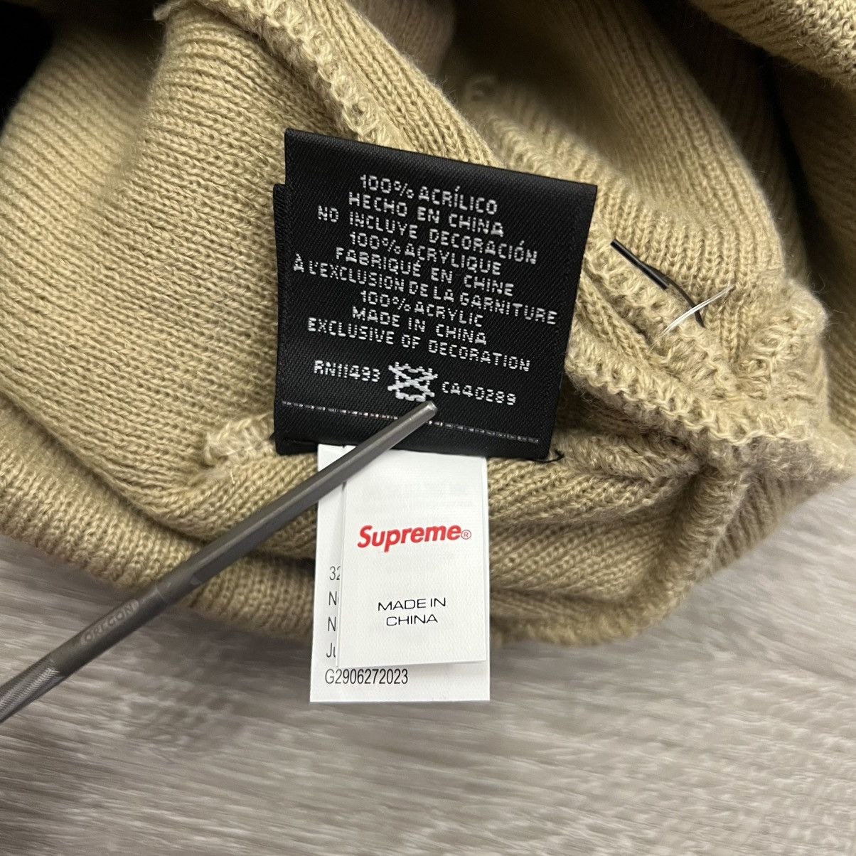 New Era × Supreme Supreme New Era Box Logo Beanie FW23 Sand Size ONE SIZE - 12 Thumbnail