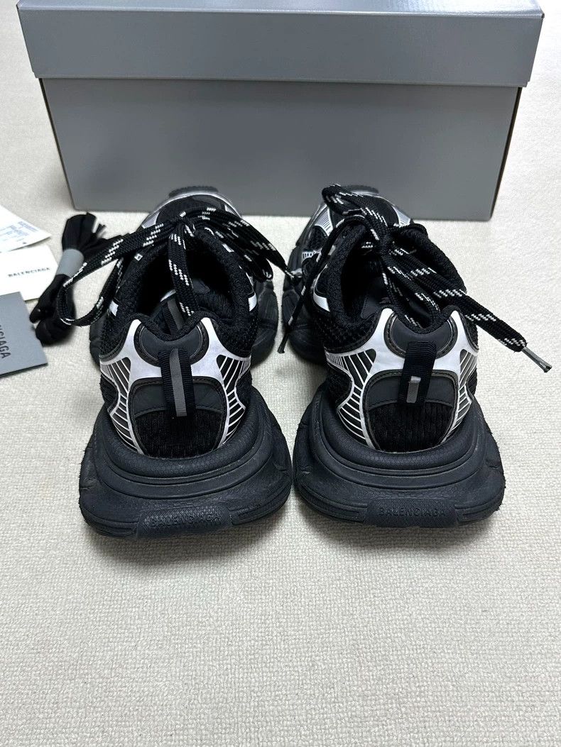 Balenciaga Balenciaga Low-top shoes 2502-Nextarrow Size US 10 / EU 43 - 4 Thumbnail