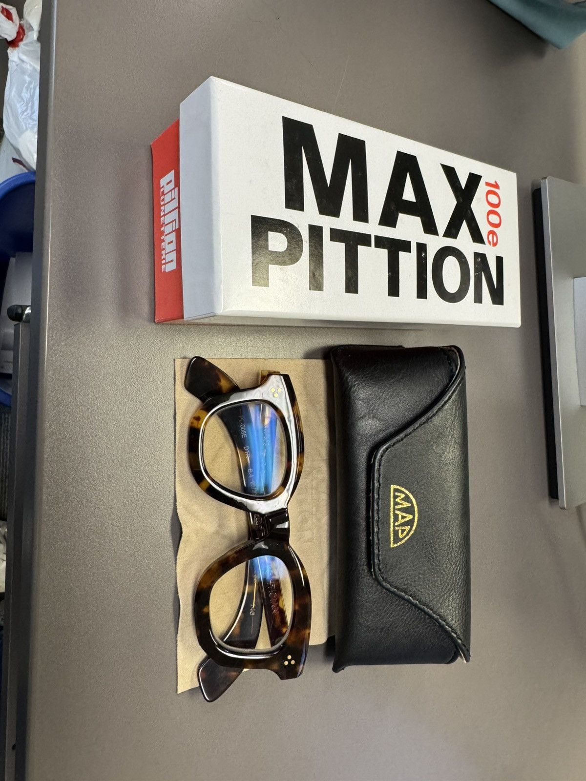 Max Pittion Max Pittion Politician Size ONE SIZE - 1 Thumbnail