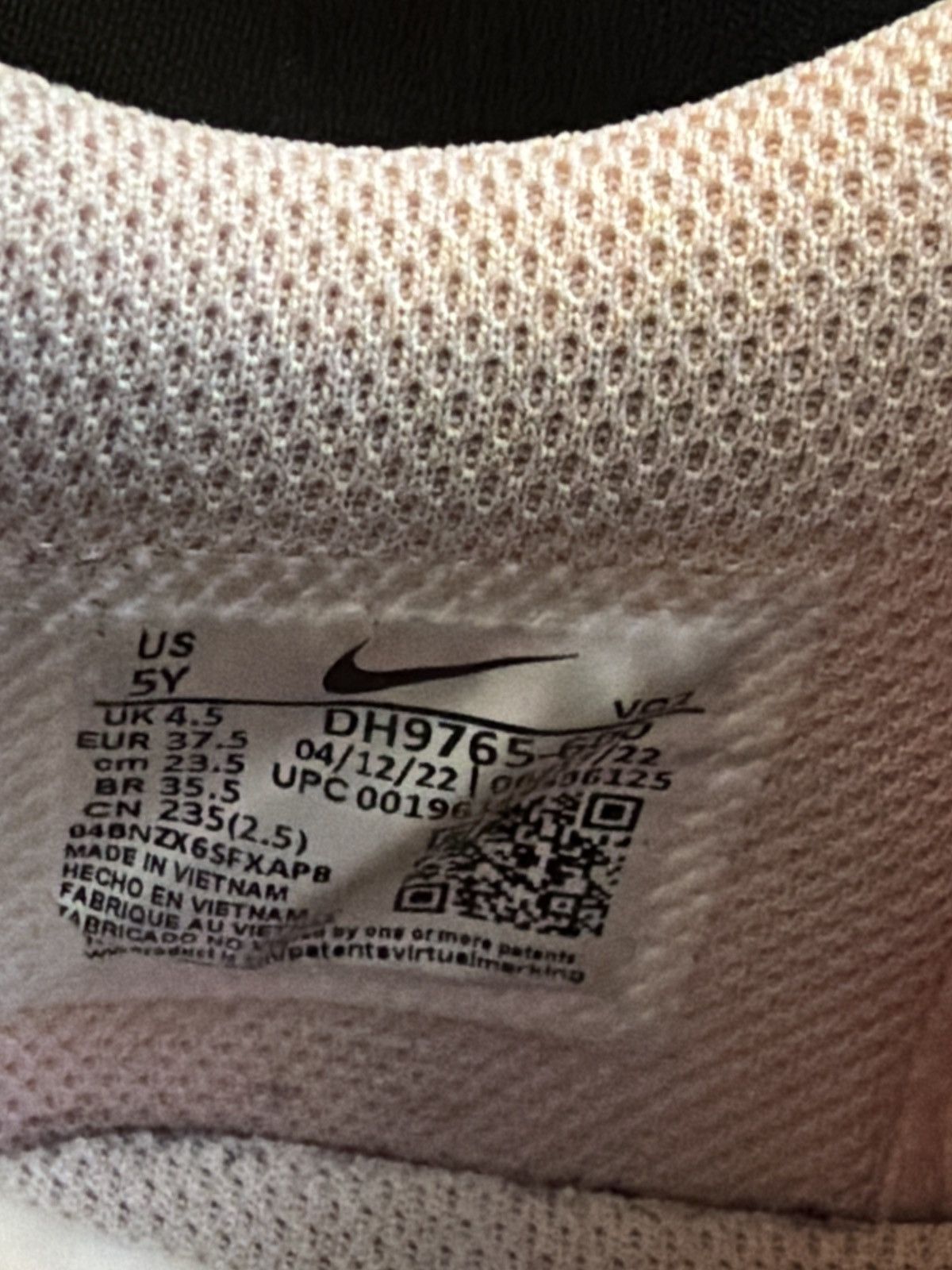 Nike Nike Dunk Low Med Soft Pink/Pink Foam Size US 6.5 / IT 36.5 - 9 Thumbnail