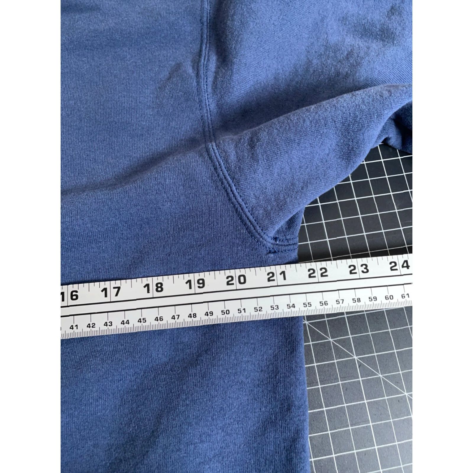 Vintage VTG Ireland Embroidered Sweatshirt Adult Large Dark Blue Screen Stars Tag 90s Size US L / EU 52-54 / 3 - 5 Thumbnail