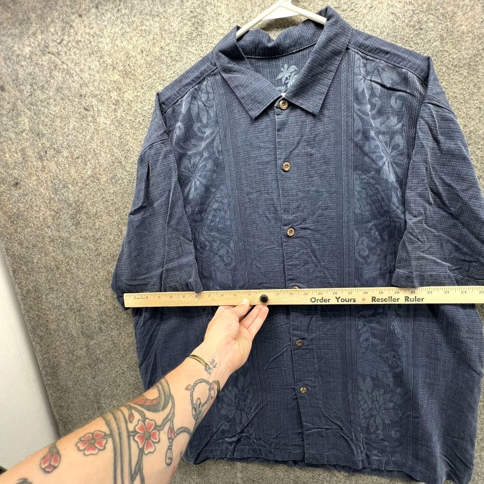 Tommy Bahama Tommy Bahama Shirt Mens 2XL Blue Floral Silk Hawaiian Short Sleeve Button Front Size US XXL / EU 58 / 5 - 4 Thumbnail