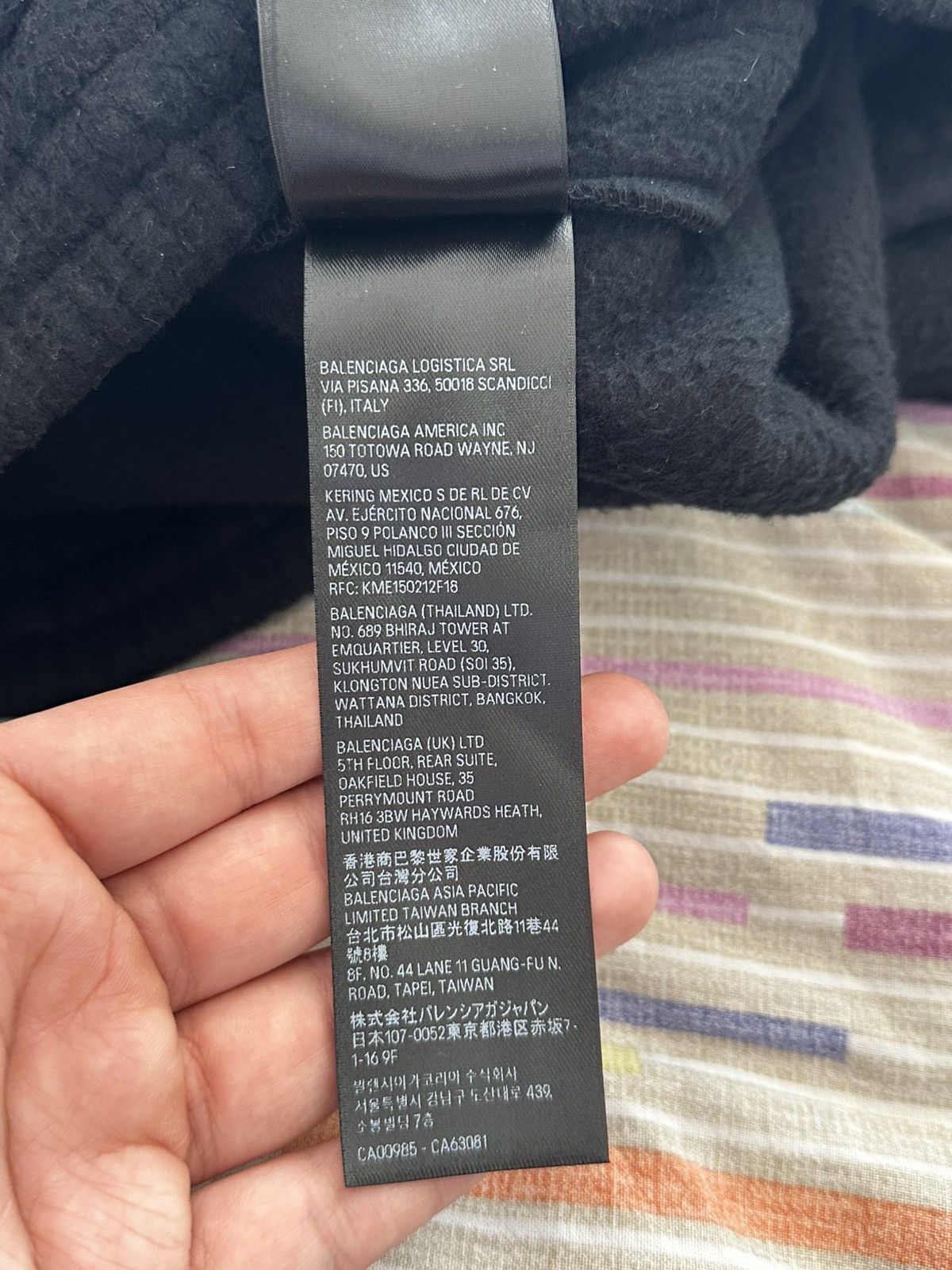 Balenciaga [S] Fall23 Runway Mud stained fleece sweatpants Size US 34 / EU 50 - 15 Thumbnail