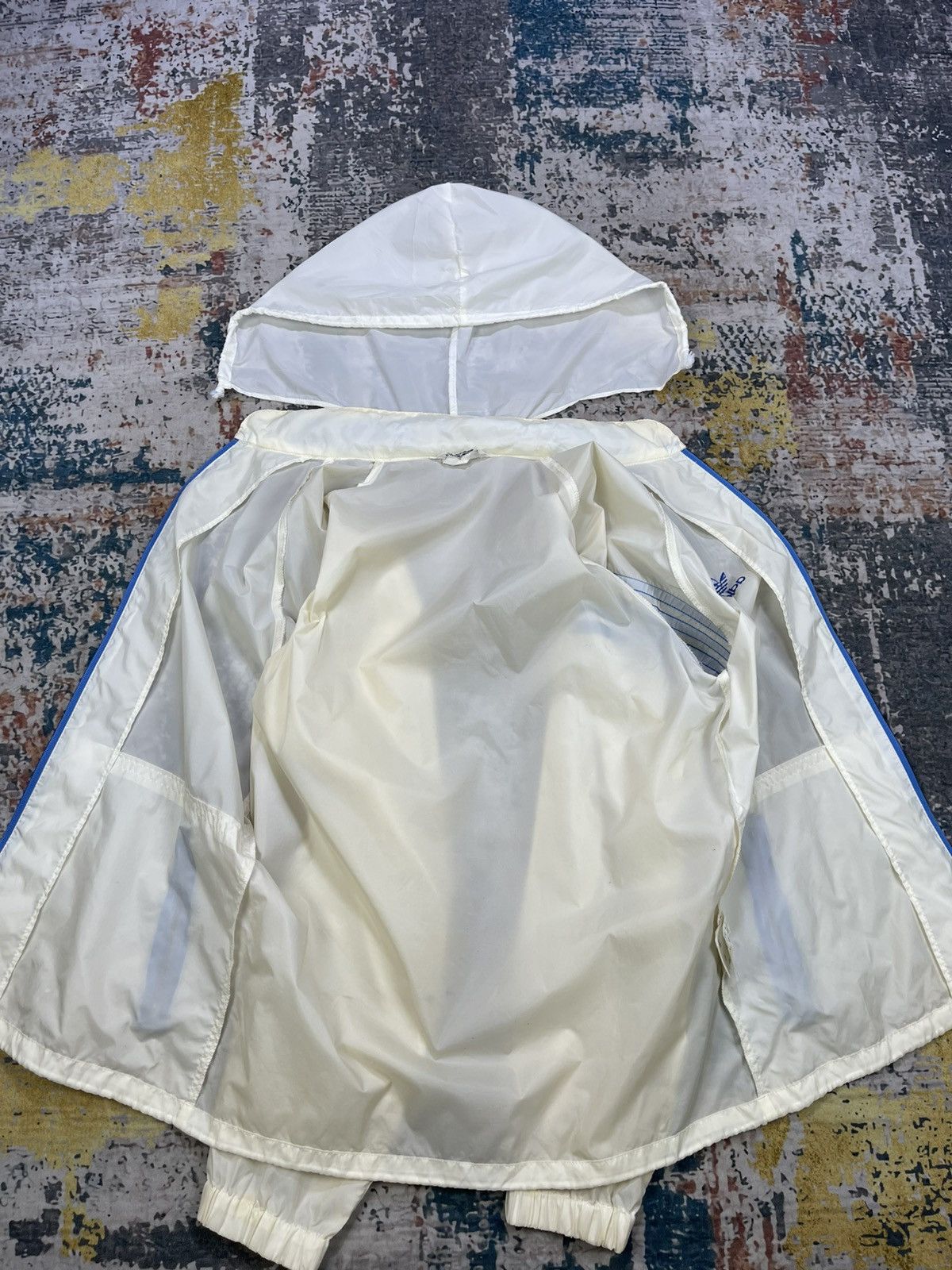 Adidas Vtg 80s Adidas Trefoil Lightweight Running Jacket Size US S / EU 44-46 / 1 - 9 Thumbnail