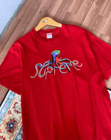 Supreme Supreme Octopus Tshirt red Size US XL / EU 56 / 4 - 2 Thumbnail