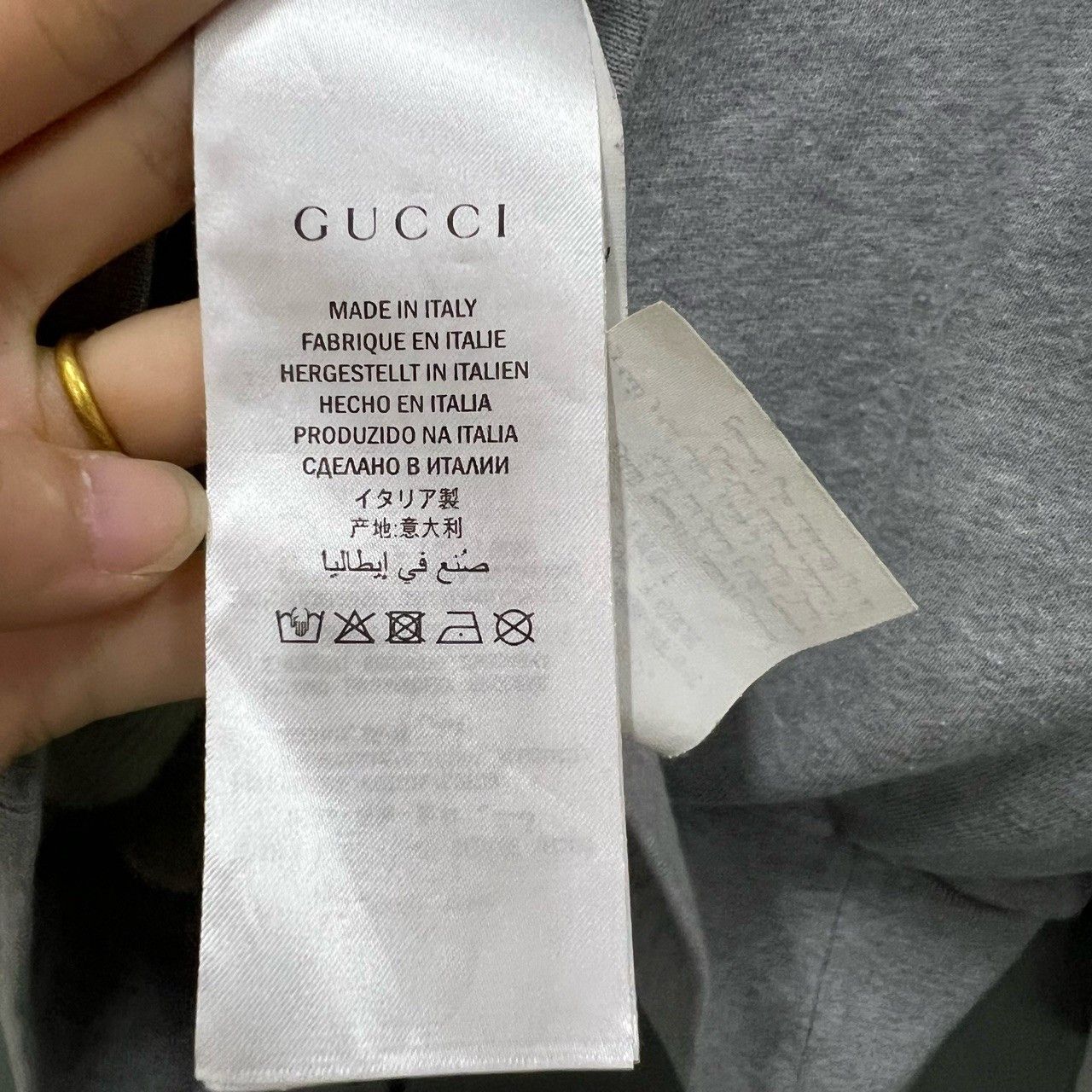 Gucci Gucci Side logo printed zipper hoodie 2501-Nextarrow Size US XL / EU 56 / 4 - 4 Thumbnail