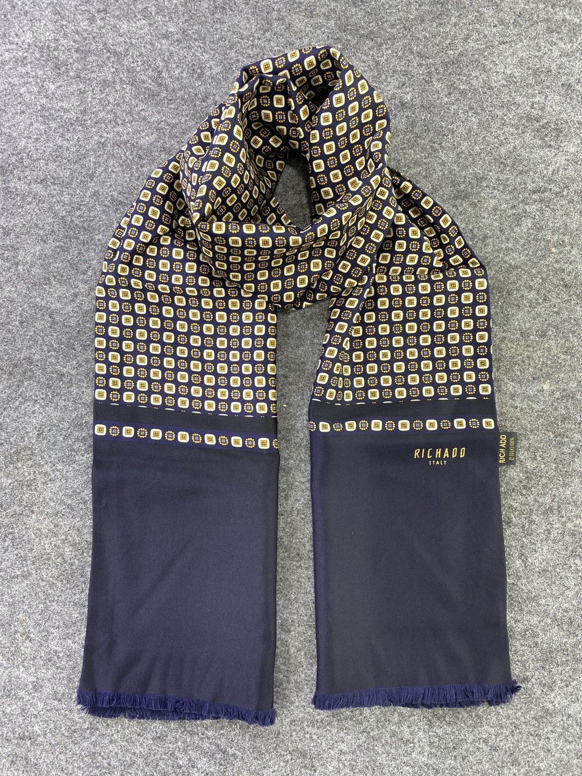 Other RICHADO SILK Scarf / Muffler / Neckwear -T548 Size ONE SIZE - 1 Thumbnail