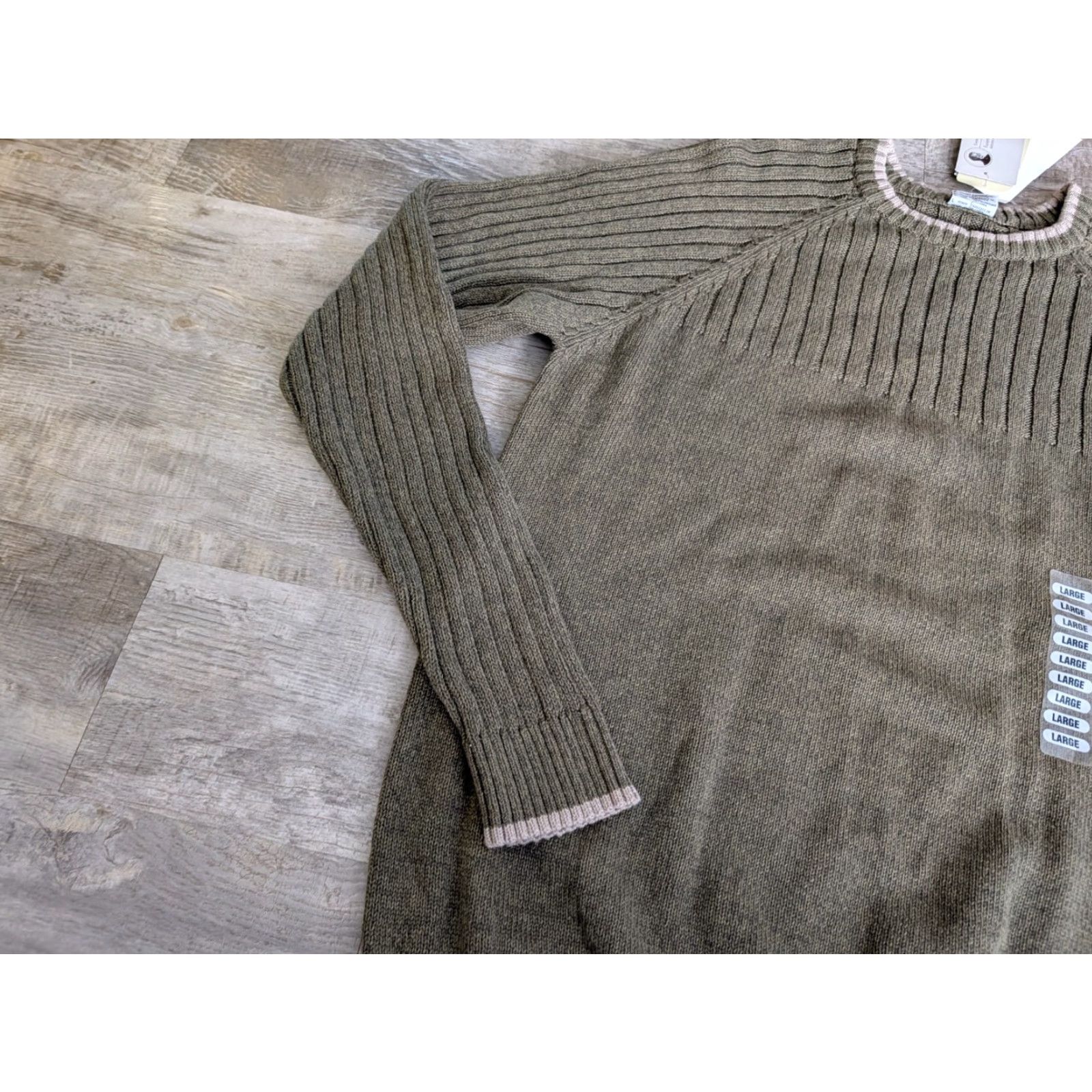 Vintage NWT Columbia Sweater Mens Large Mossy Banks Green ROC Crew Pullover AM2443 NEW Size US L / EU 52-54 / 3 - 5 Thumbnail