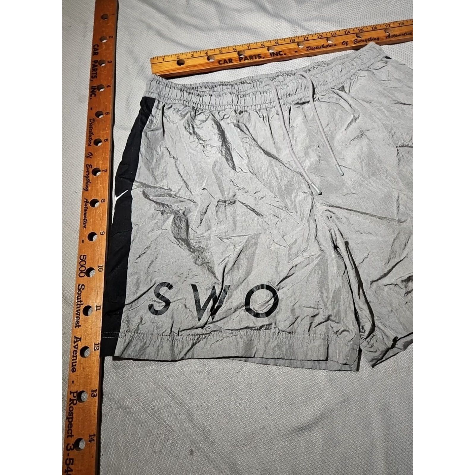 Nike Nike Shorts Mens XL Gray NSW Woven Active Nylon SWOOSH Beaverton CJ4904-073 Pant Size US 36 / EU 52 - 4 Thumbnail