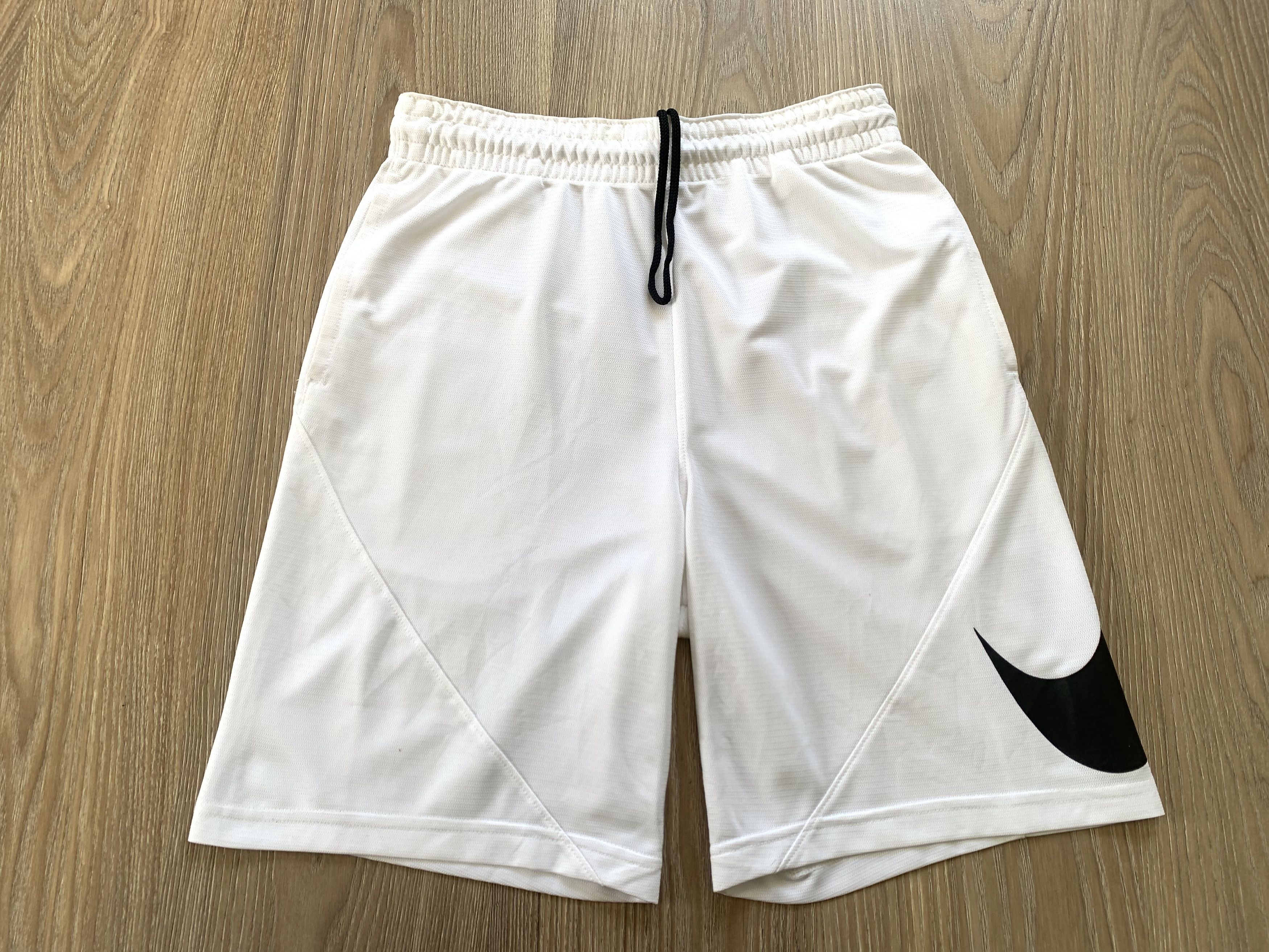 Nike Nike HBR Large Swoosh Logo Basketball Training White Shorts Size US 32 / EU 48 - 3 Thumbnail