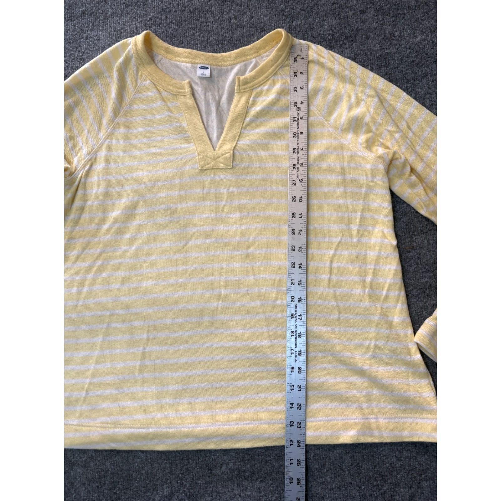 Old Navy VINTAGE OLD NAVY Shirt Womens Large Long Sleeve Yellow White Stripes Cotton V Neck Blouse Women L Farbe: Yellow Size L / US 10 / IT 46 - 3 Thumbnail