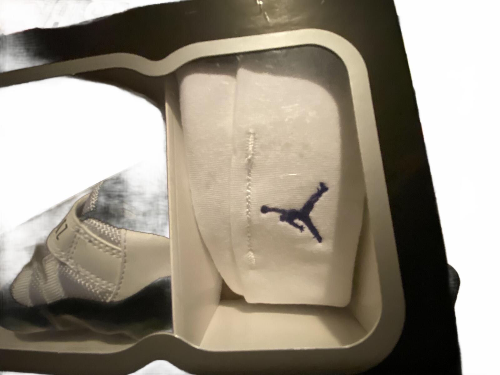 Jordan Brand Jordan Retro 11 Concord Infant Gift Set w/ Beanie 2c DS OG Size US 5 / EU 37 - 3 Thumbnail