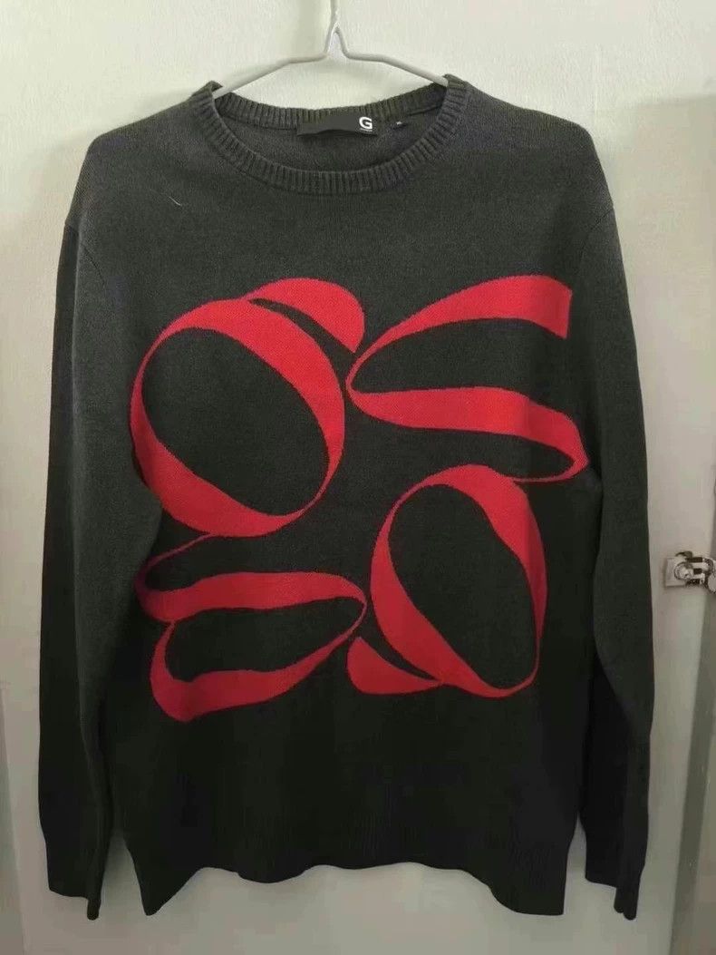 Givenchy Givenchy Back metal logo sweater Size US XL / EU 56 / 4 - 1 Thumbnail