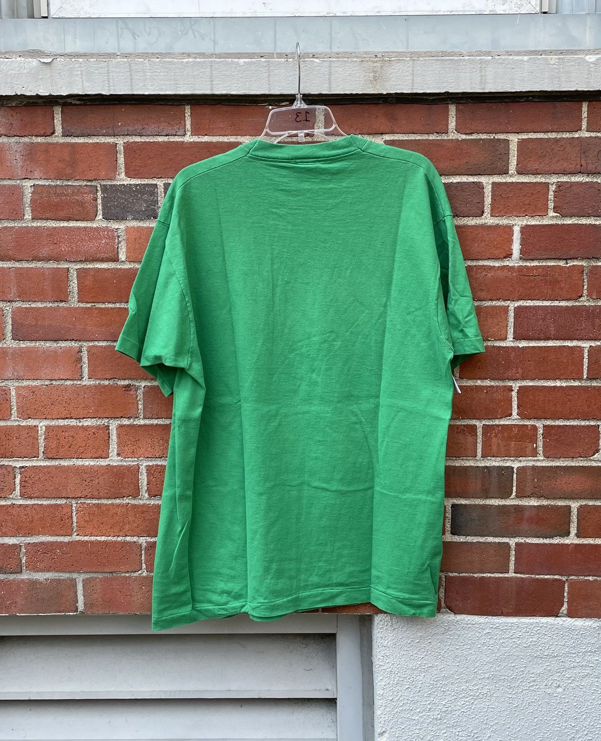 Nutmeg 90s Nutmeg Celtics NBA Locker Room Bird Home Court T Shirt Size US XL / EU 56 / 4 - 5 Thumbnail