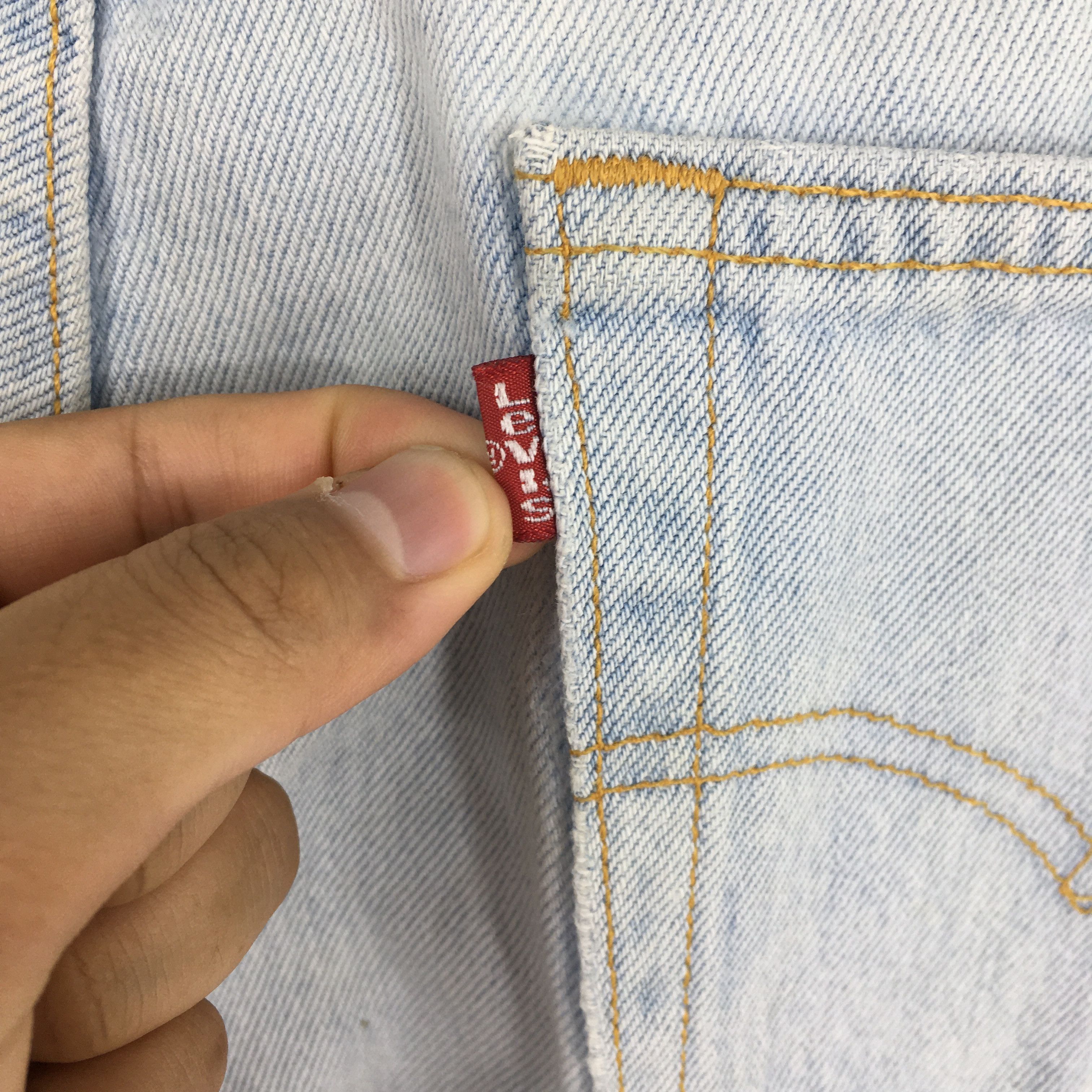 Levi's Size 29x31 Vintage 90s Levi's 501 Faded Blue Jeans S1787 Size US 29 - 12 Thumbnail