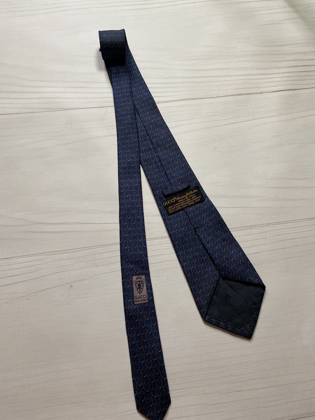 Gucci Vintage Gucci Accessory Collection silk tie Size ONE SIZE - 2 Thumbnail