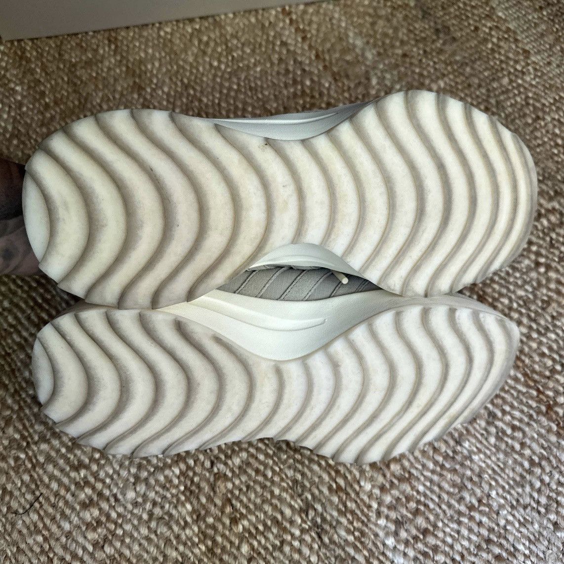 Adidas × Fear of God Fear of God Los Angeles Runner Sesame Cloud White Size US 10 / EU 43 - 6 Thumbnail